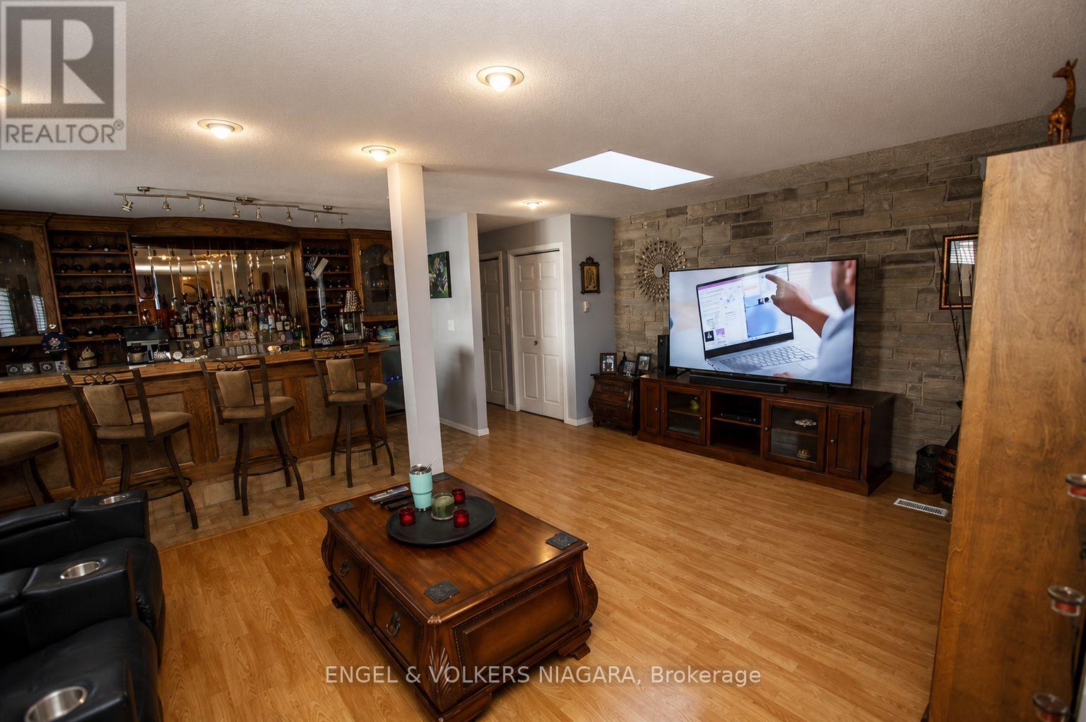 4020 Erie Road, Fort Erie, Ontario  L0S 1B0 - Photo 4 - X13234534