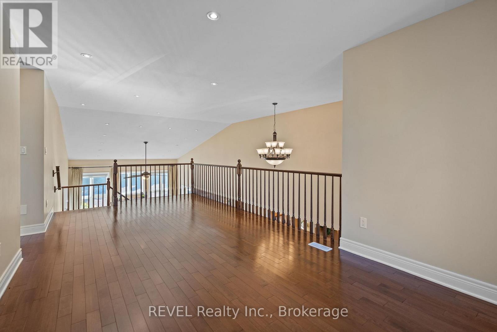 6718 Domenic Crescent, Niagara Falls, Ontario  L2J 4L5 - Photo 33 - X13234738