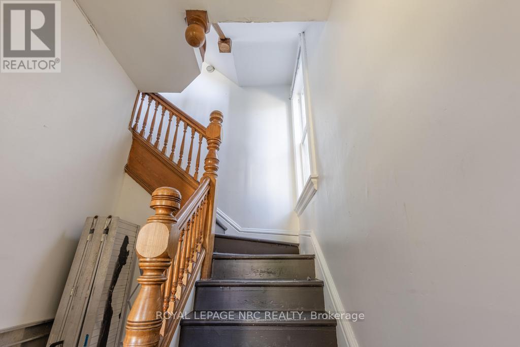 58 Ontario Street, St. Catharines, Ontario  L2R 5J4 - Photo 11 - X13243656