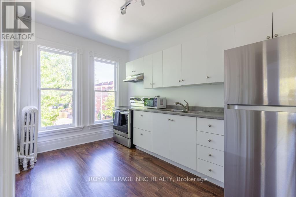58 Ontario Street, St. Catharines, Ontario  L2R 5J4 - Photo 17 - X13243656