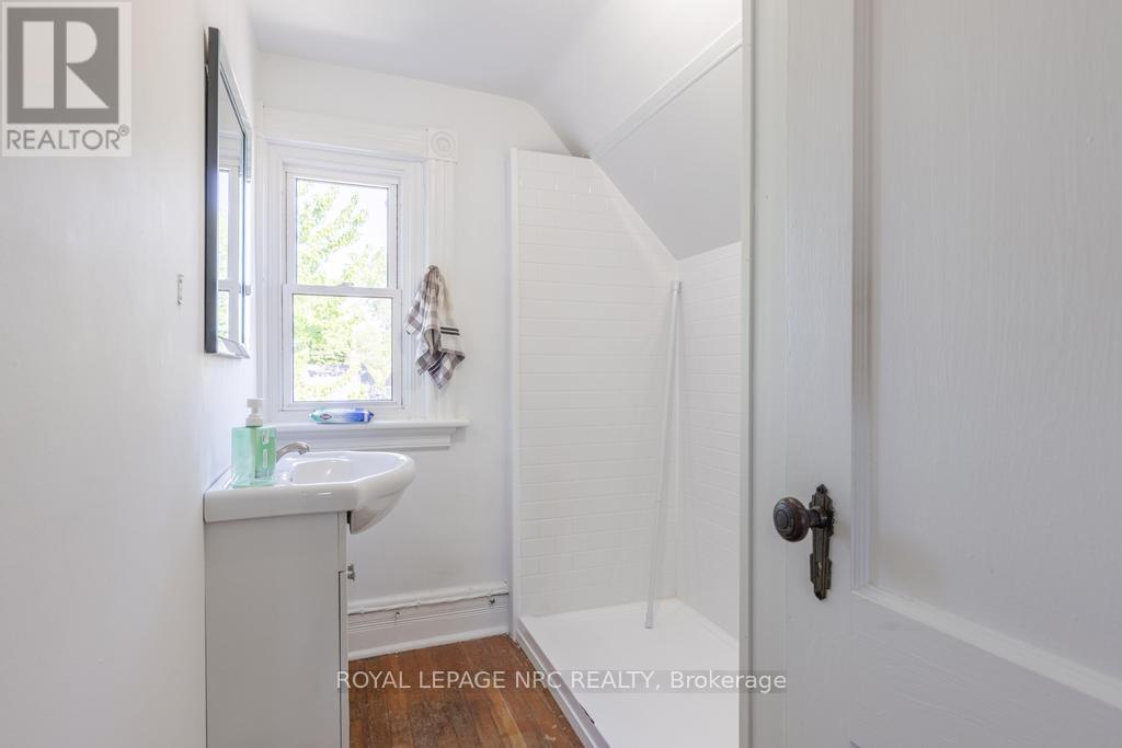 58 Ontario Street, St. Catharines, Ontario  L2R 5J4 - Photo 21 - X13243656