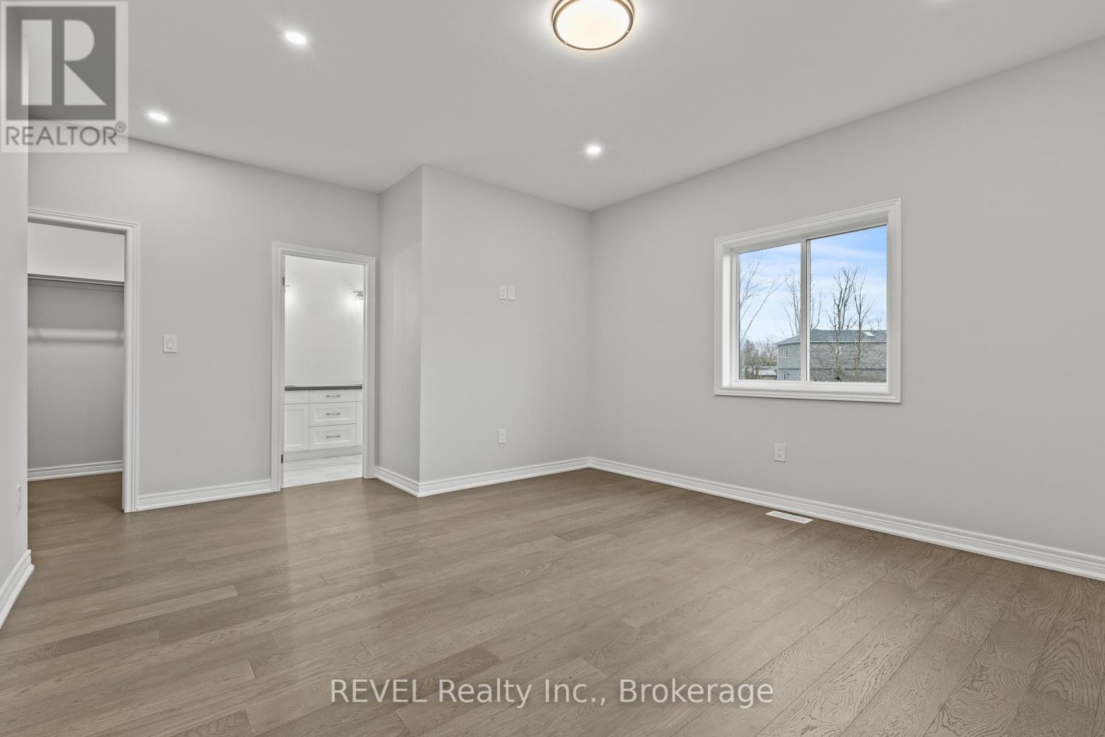 735 Dominion Road, Fort Erie, Ontario  L2A 1G9 - Photo 11 - X13248942