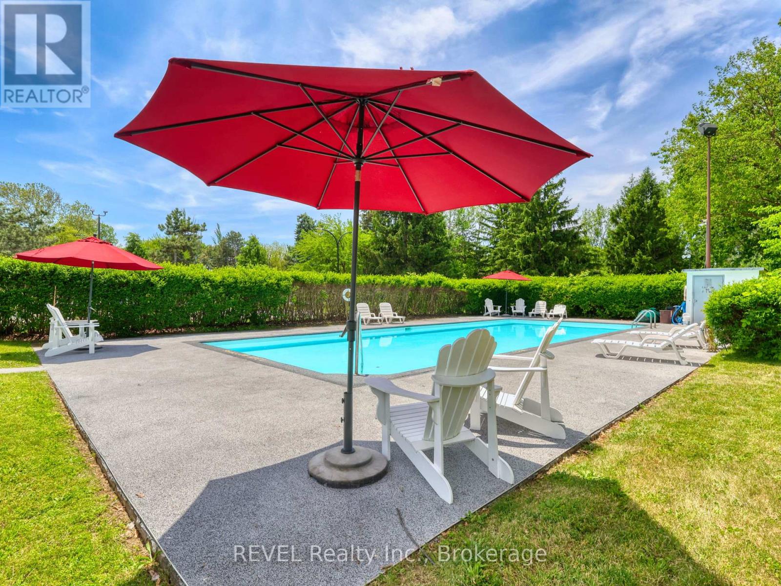 801 - 359 Geneva Street, St. Catharines, Ontario  L2N 2G5 - Photo 2 - X13249010