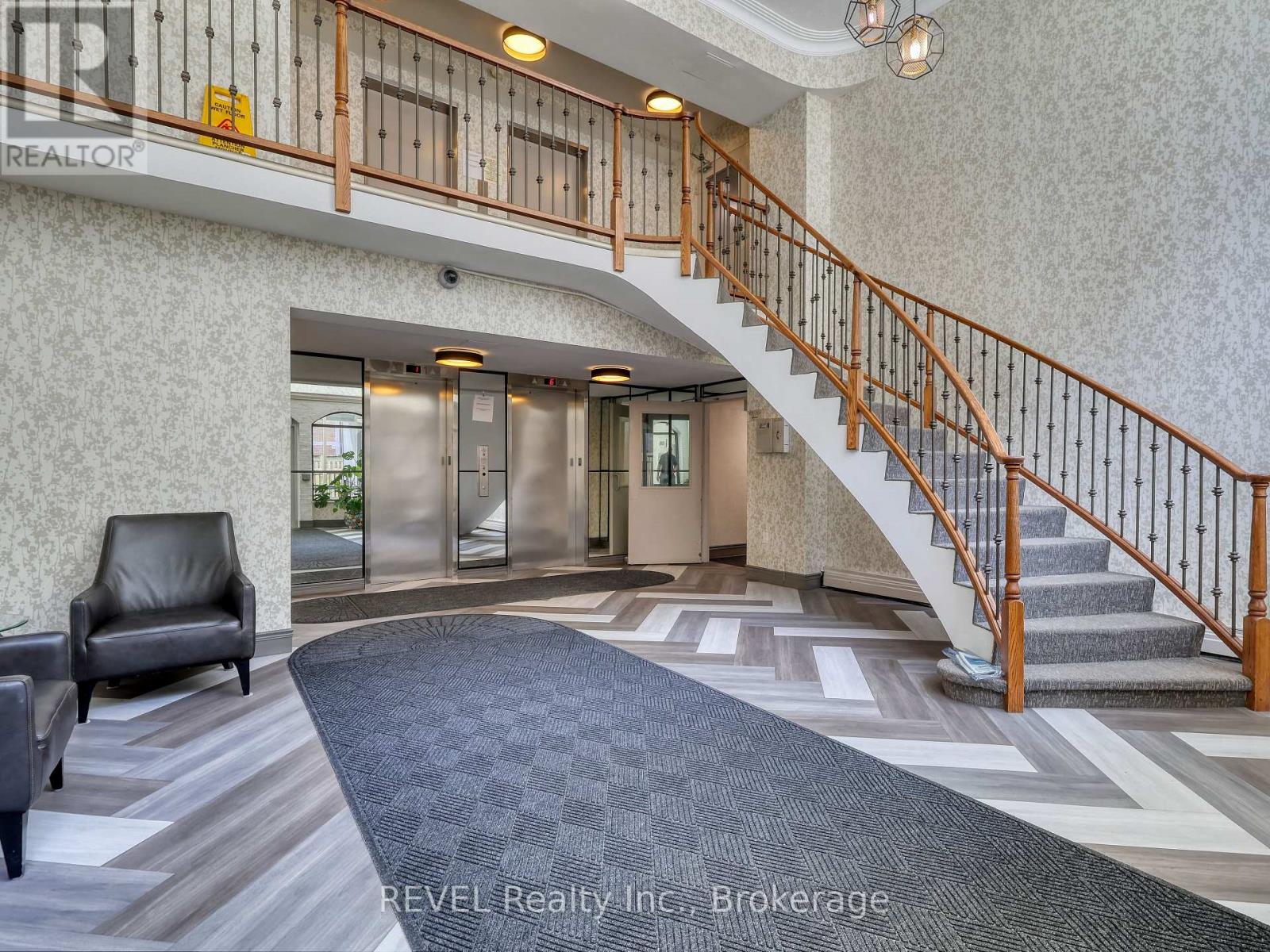 801 - 359 Geneva Street, St. Catharines, Ontario  L2N 2G5 - Photo 5 - X13249010