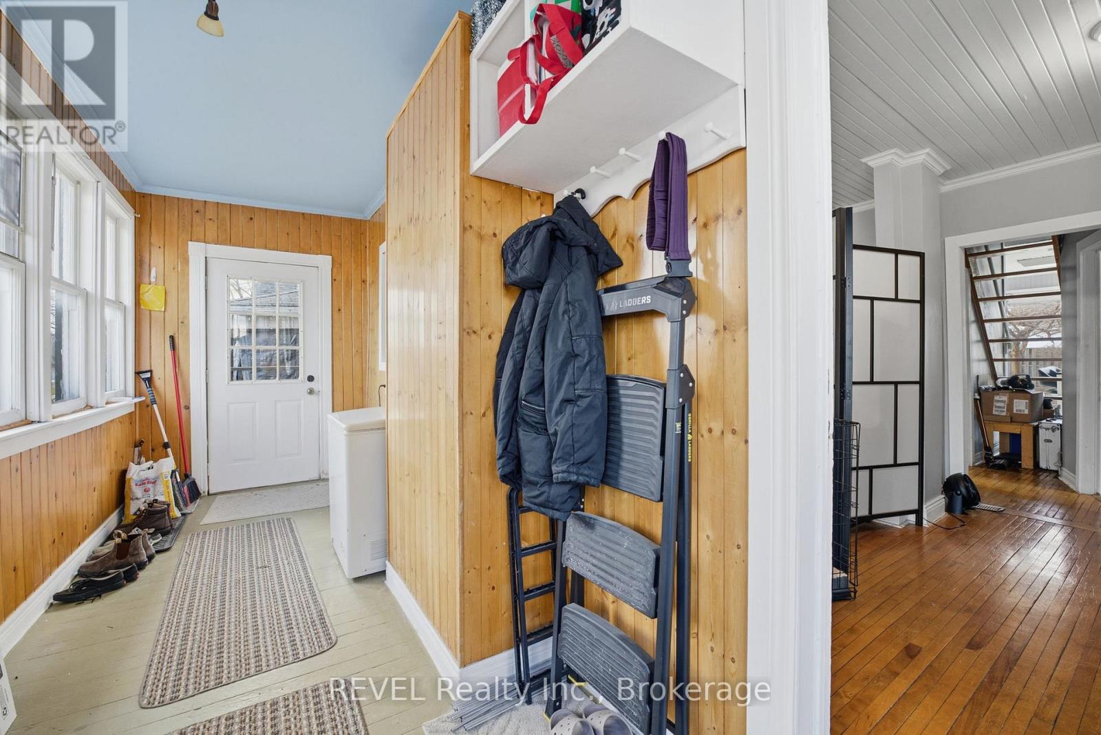 61 Patricia Street, Thorold, Ontario  L2V 3V9 - Photo 5 - X13249116