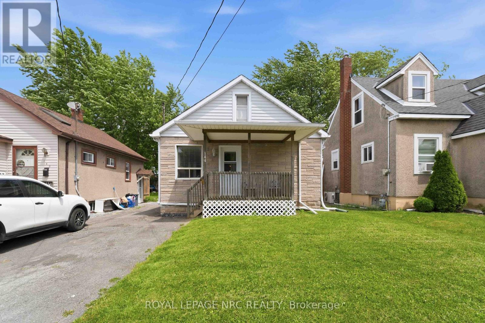144 Mcalpine Avenue S, Welland, Ontario  L3B 1T6 - Photo 2 - X13259458