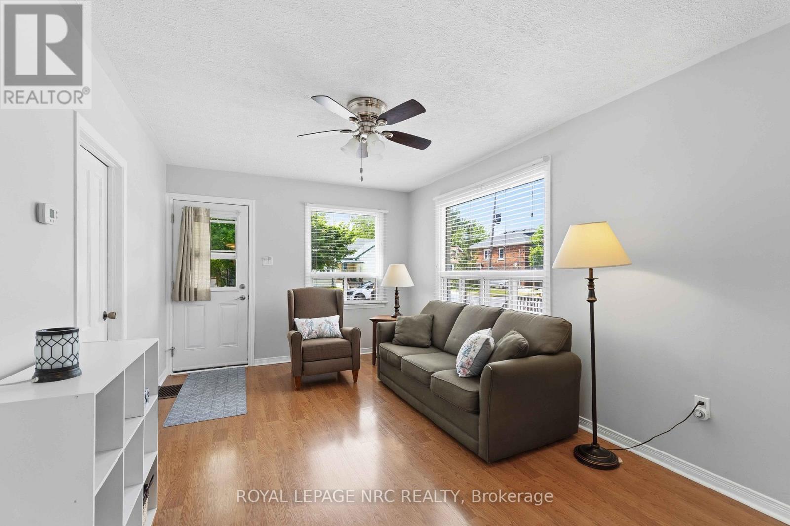 144 Mcalpine Avenue S, Welland, Ontario  L3B 1T6 - Photo 3 - X13259458