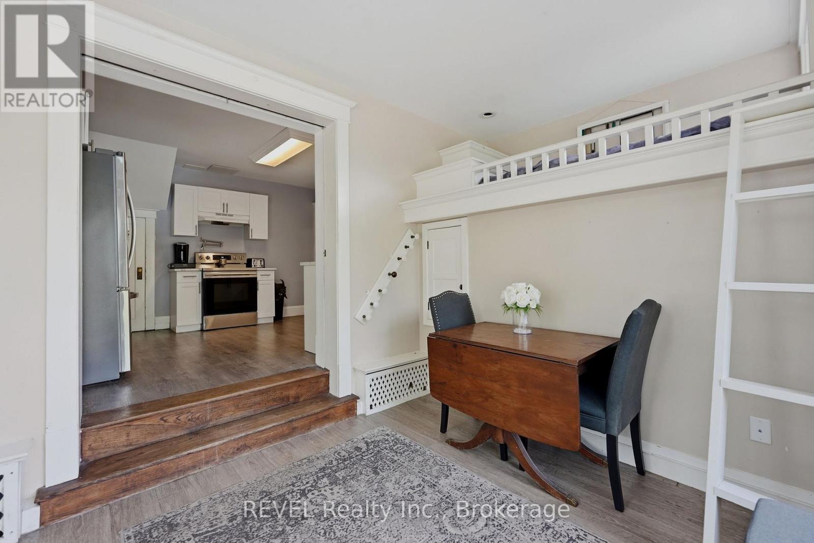 2732 Portage Road, Niagara Falls, Ontario  L2J 2J3 - Photo 19 - X13412798