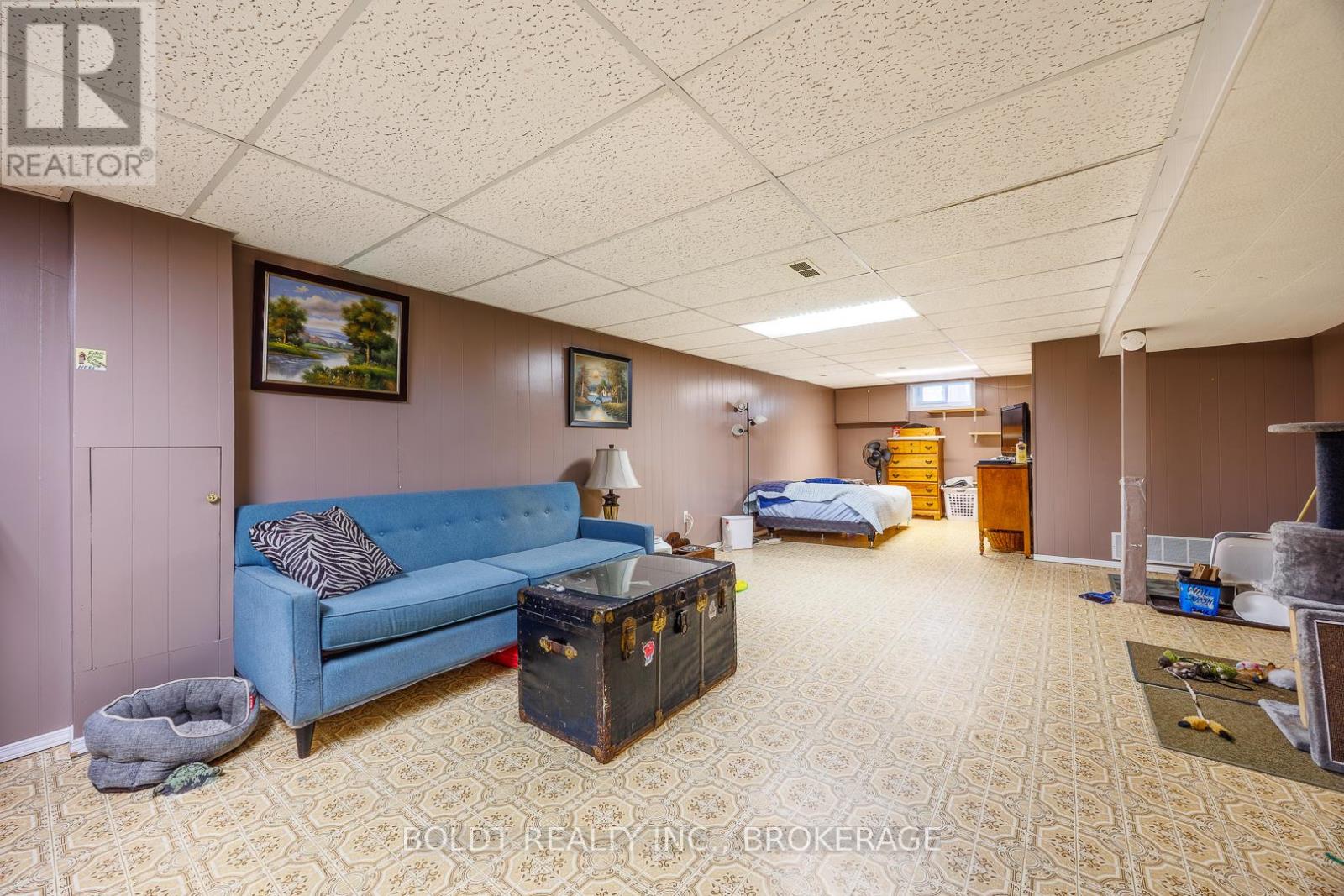 53 Huntley Crescent, St. Catharines, Ontario  L2M 6E5 - Photo 18 - X13413480