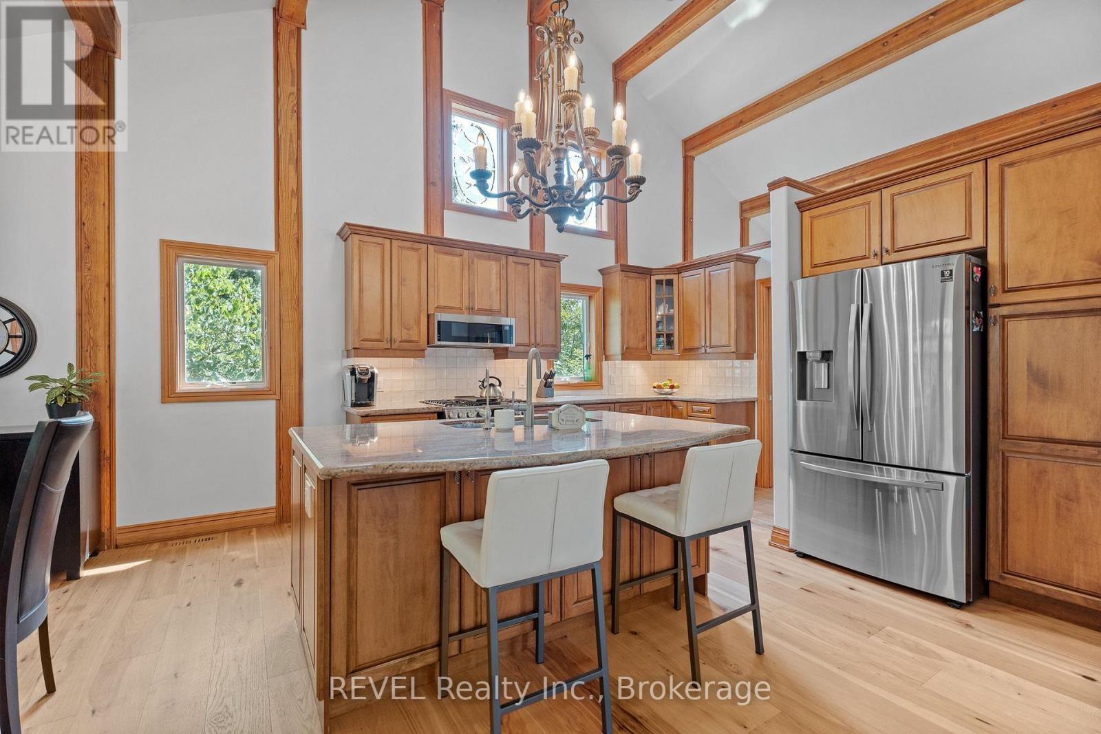 26 Kingsway Street, Welland, Ontario  L3B 3N8 - Photo 12 - X13413634