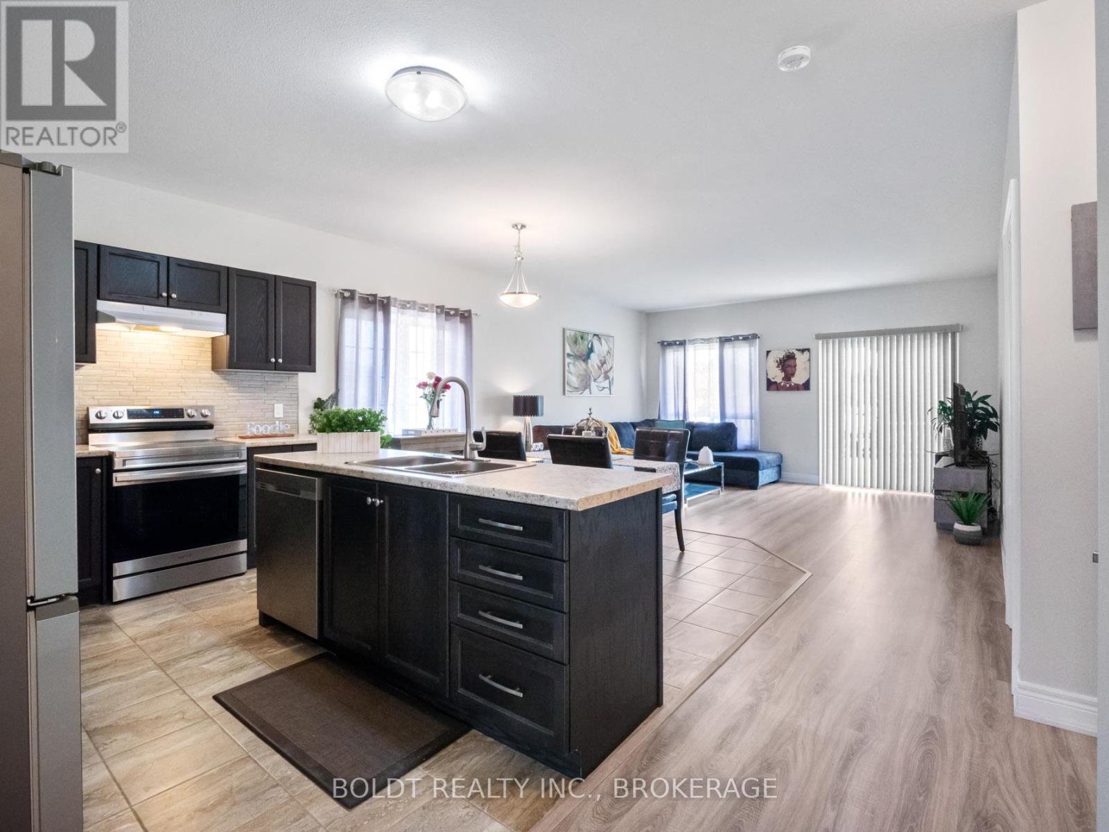 412 Hummel Crescent, Fort Erie, Ontario  L2A 0E8 - Photo 10 - X13414458