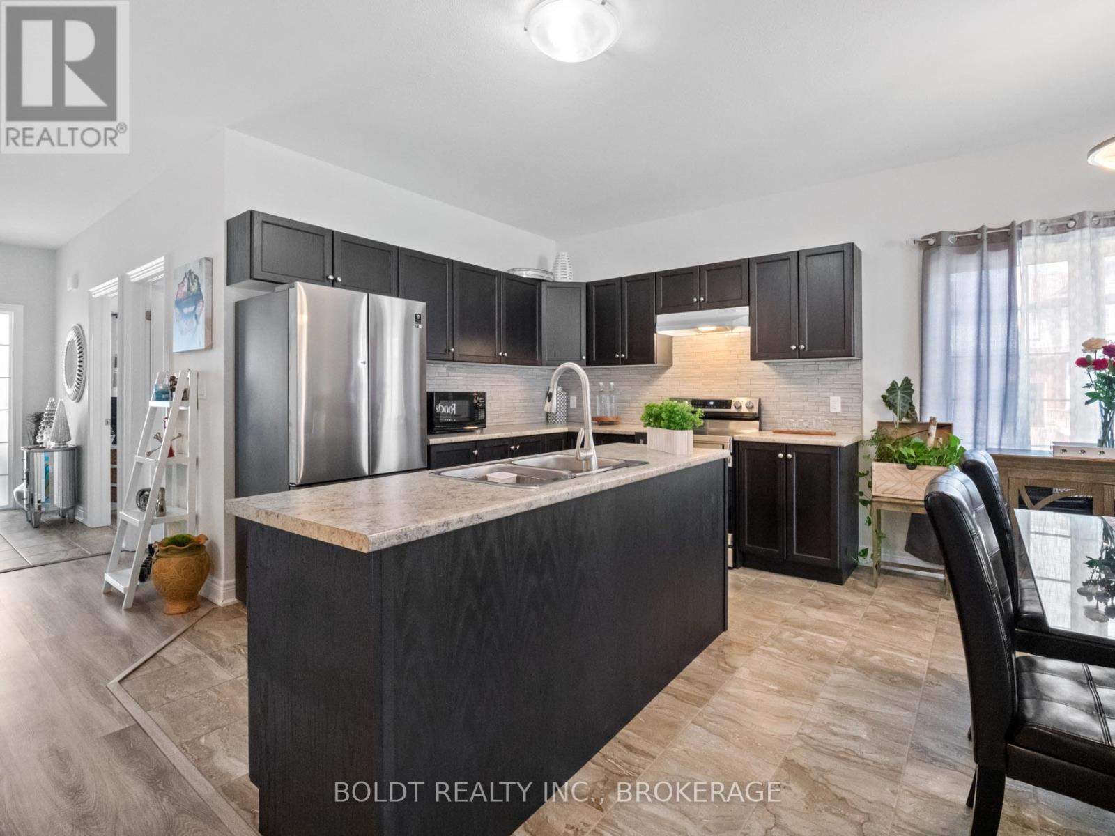 412 Hummel Crescent, Fort Erie, Ontario  L2A 0E8 - Photo 7 - X13414458