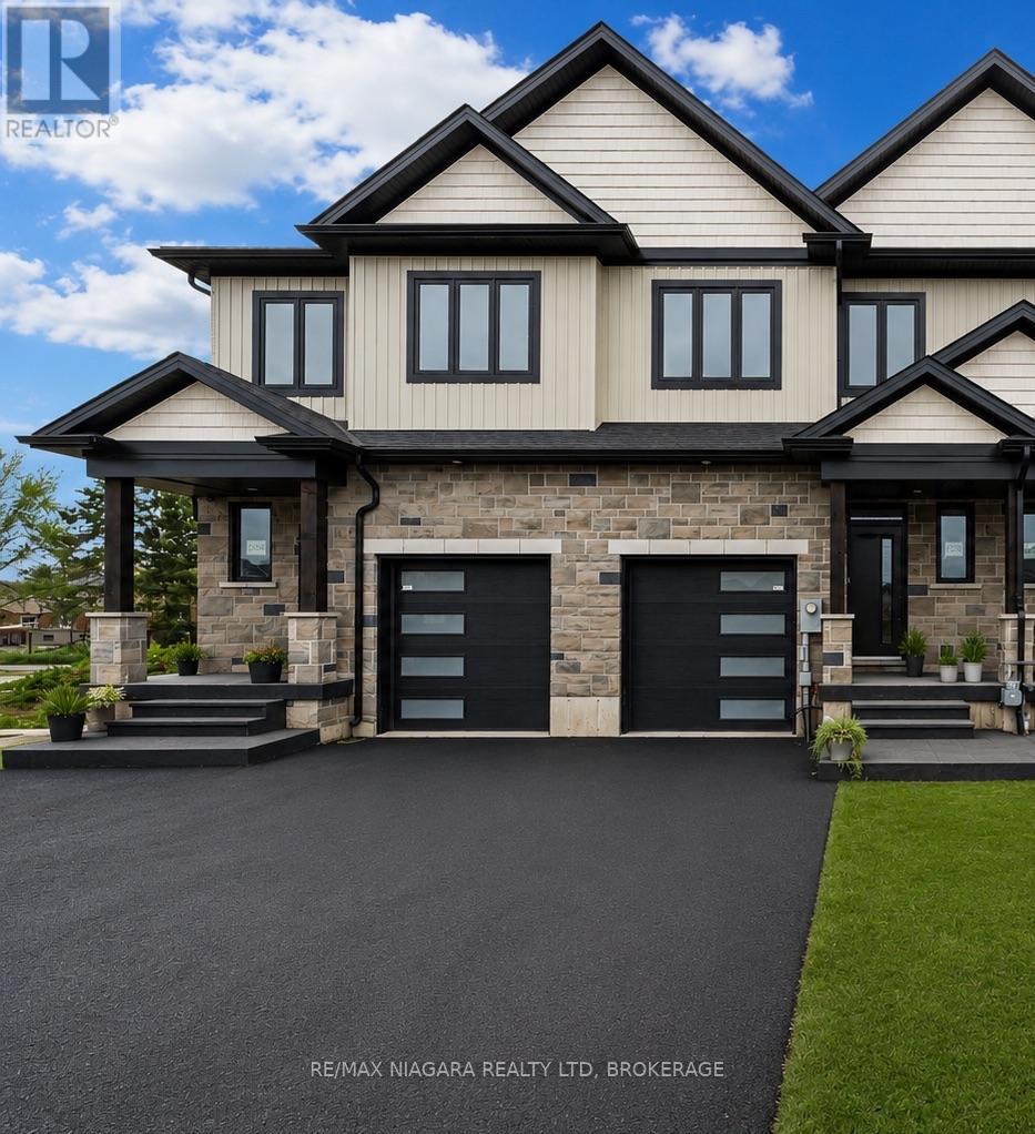 Upper - 6204 Curlin Crescent, Niagara Falls, Ontario  L2H 0B8 - Photo 1 - X13416670