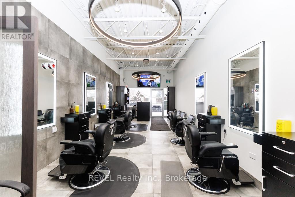 120 Welland Avenue, St. Catharines, Ontario  L2R 2N3 - Photo 6 - X13416814