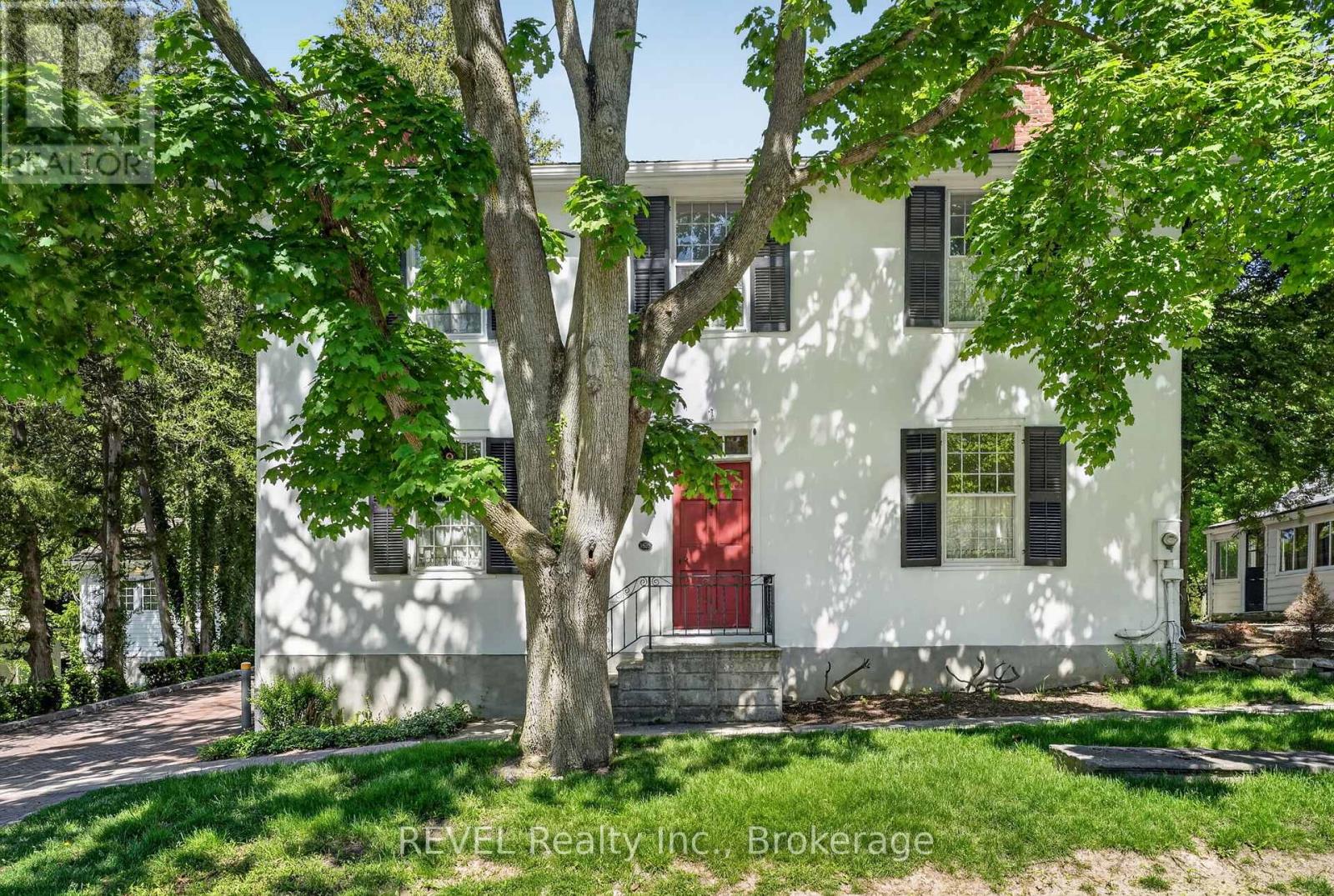 235 Simcoe Street, Niagara-On-The-Lake, Ontario  L0S 1J0 - Photo 1 - X13419564