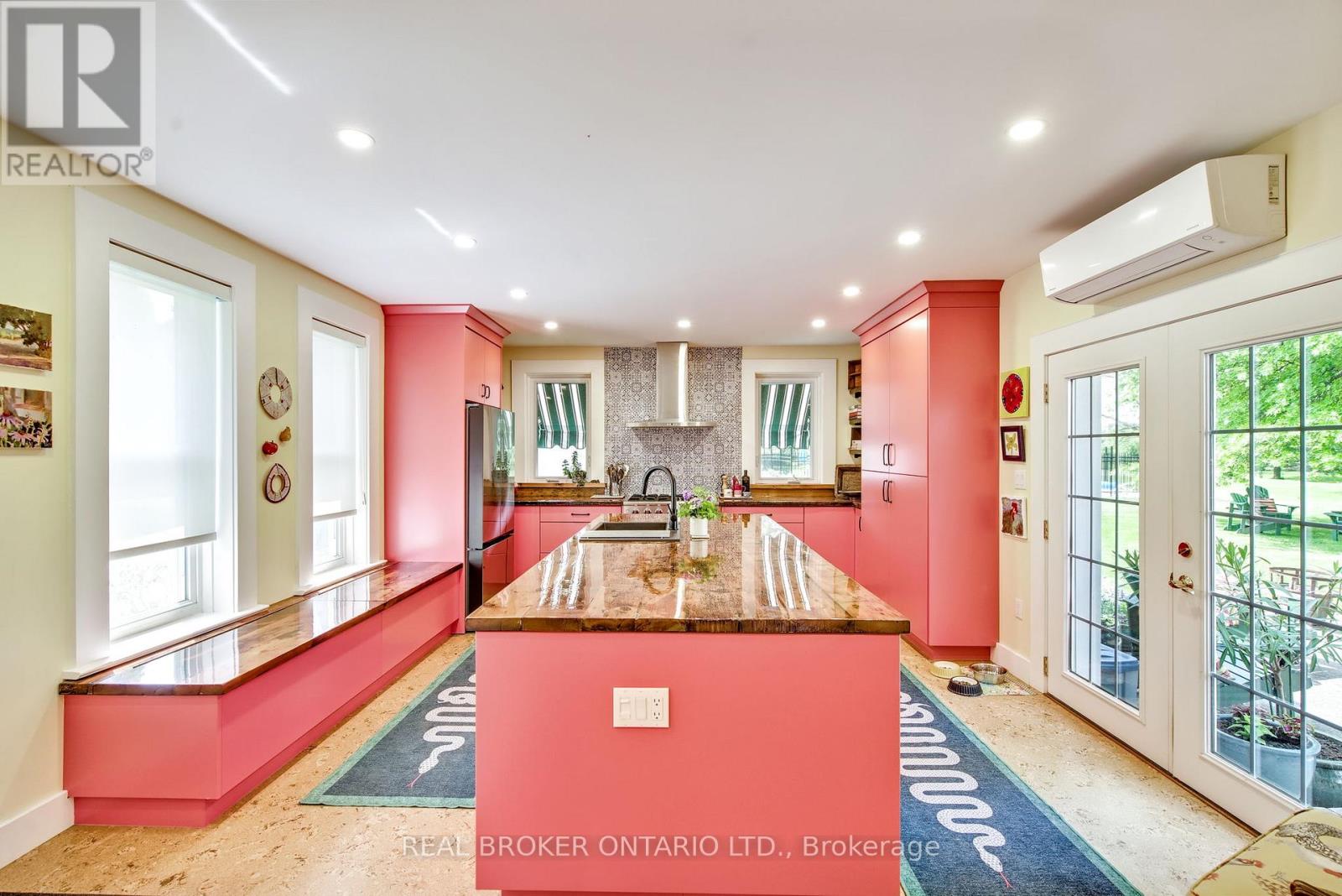 519 Queenston Road, Niagara-On-The-Lake, Ontario  L0S 1J0 - Photo 11 - X13420718