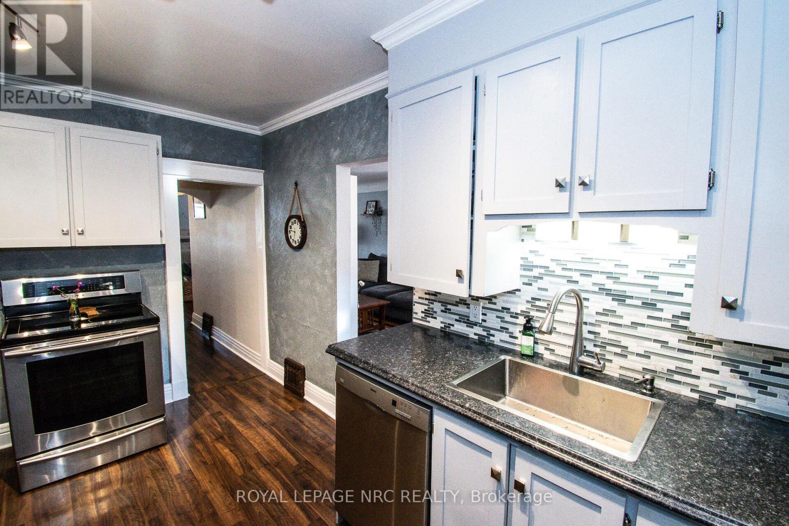 116 Lowell Avenue, St. Catharines, Ontario  L2R 2E2 - Photo 24 - X13424790