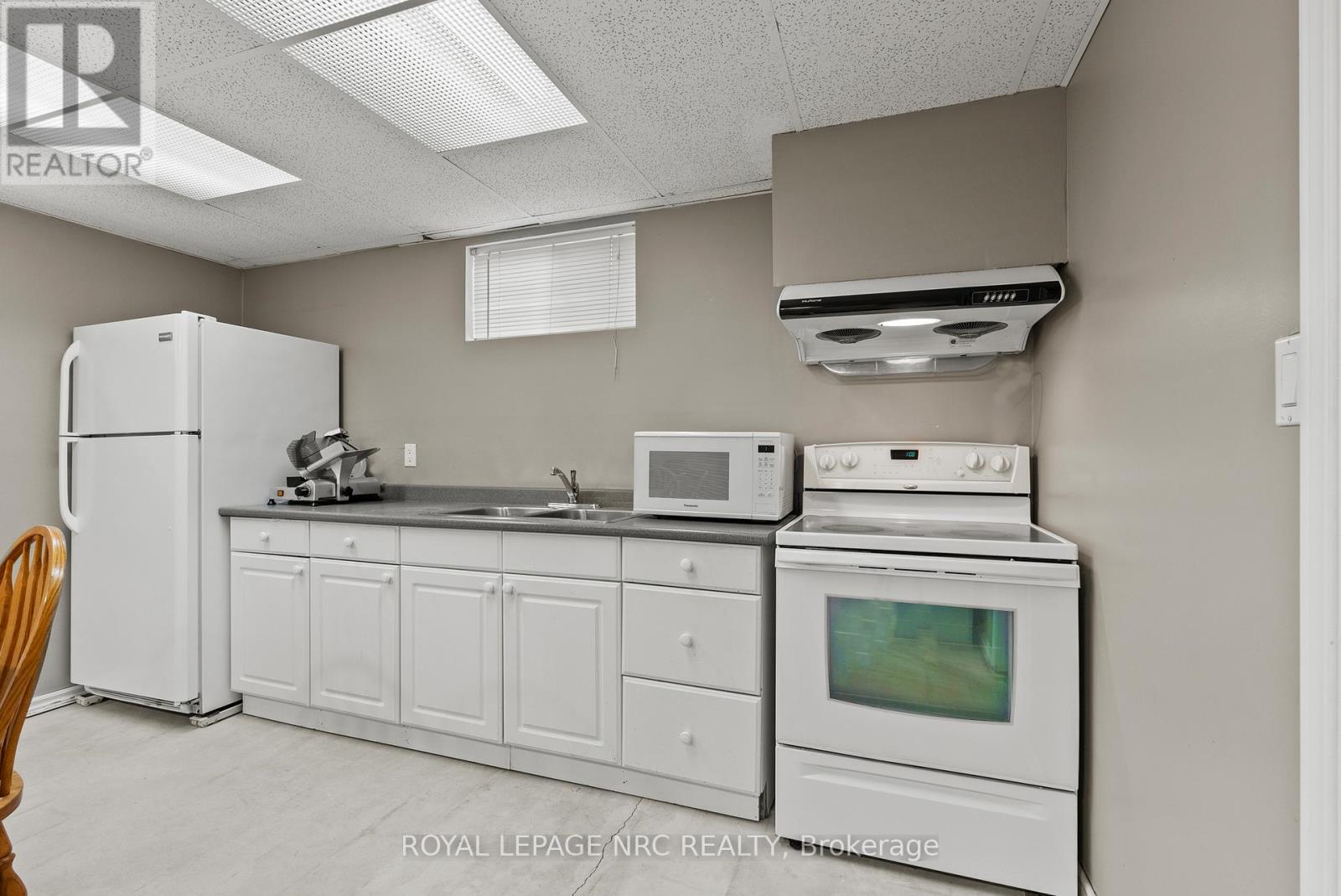 14 Tupper Drive, Thorold, Ontario  L2V 4C7 - Photo 31 - X13429856