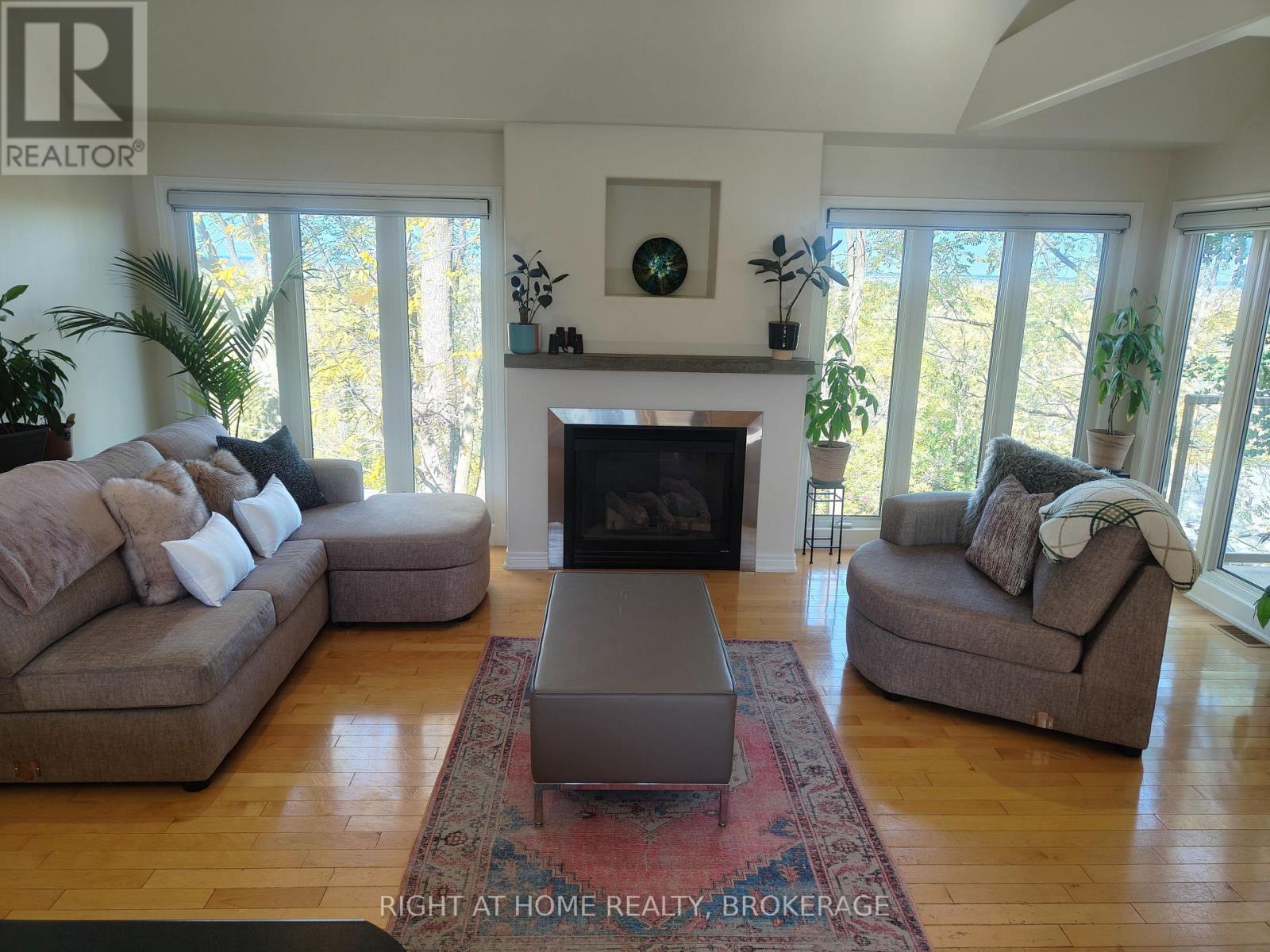 22 Ursula Avenue, St. Catharines, Ontario  L2T 1T1 - Photo 12 - X13432216