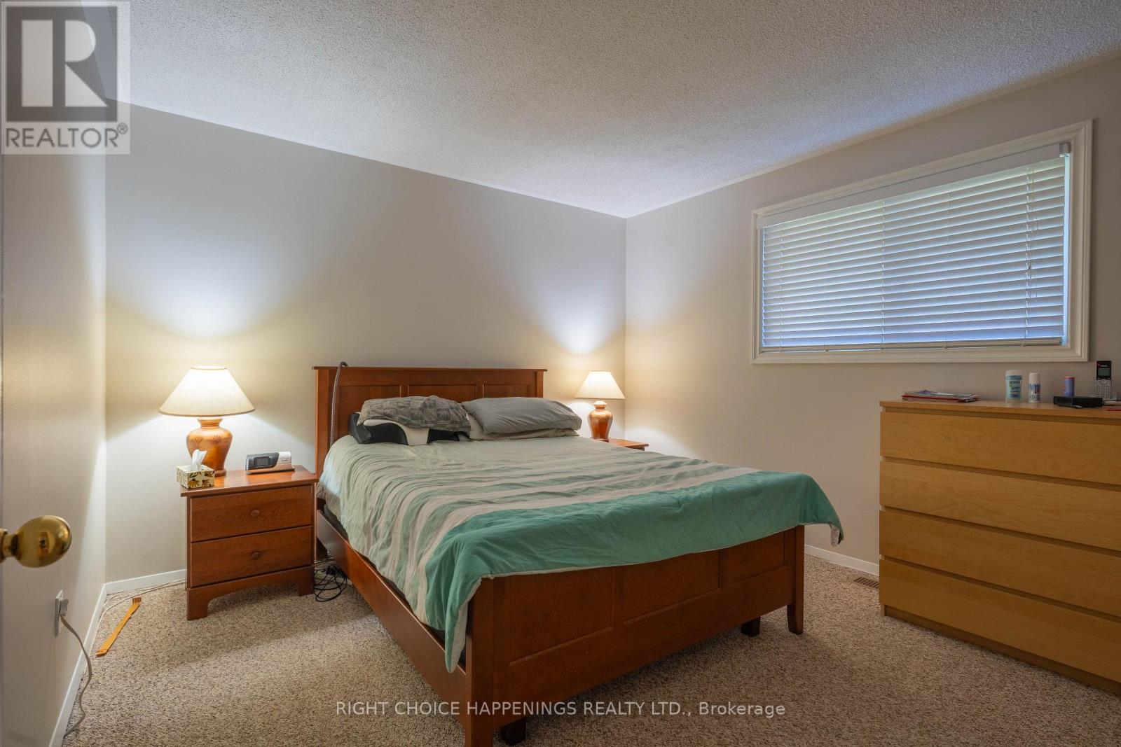 10 Newleaf Crescent, Welland, Ontario  L3C 6B4 - Photo 11 - X13435782