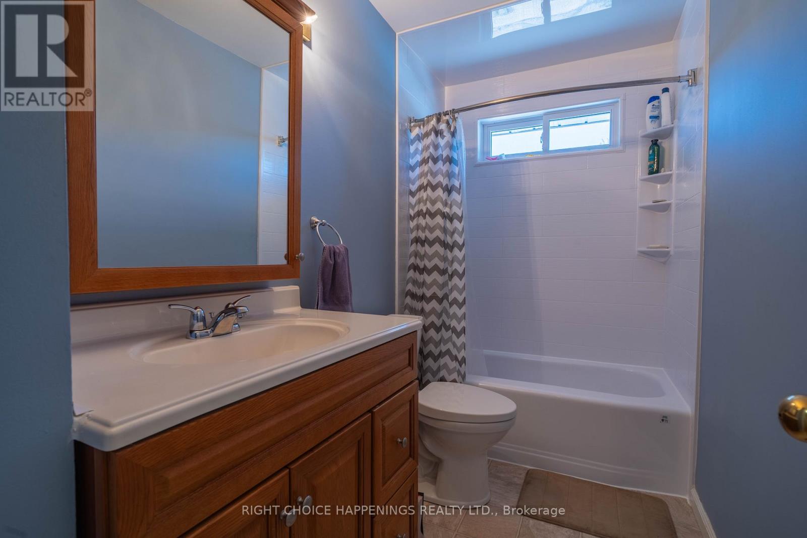 10 Newleaf Crescent, Welland, Ontario  L3C 6B4 - Photo 9 - X13435782