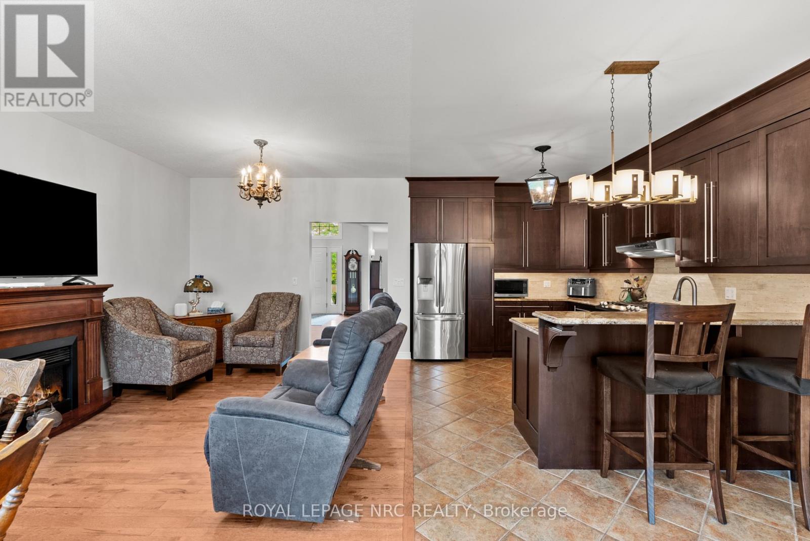 31 Annmarie Drive, Niagara-On-The-Lake, Ontario  L0S 1T0 - Photo 12 - X13436640