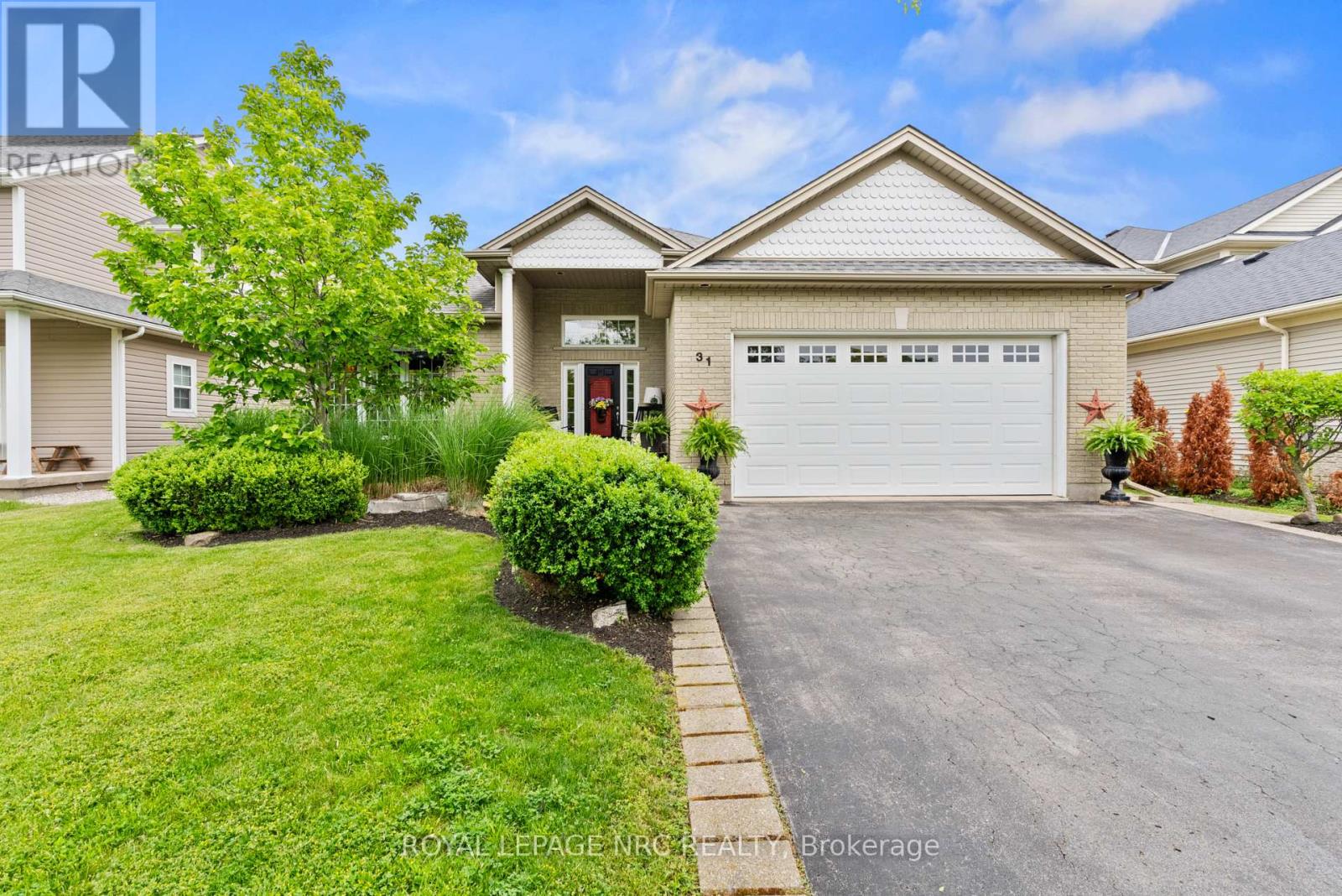 31 Annmarie Drive, Niagara-On-The-Lake, Ontario  L0S 1T0 - Photo 2 - X13436640
