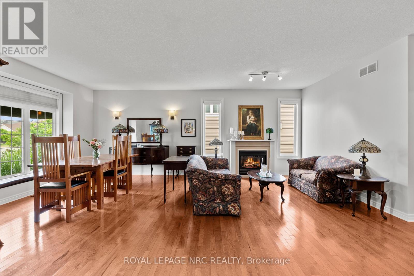 31 Annmarie Drive, Niagara-On-The-Lake, Ontario  L0S 1T0 - Photo 6 - X13436640