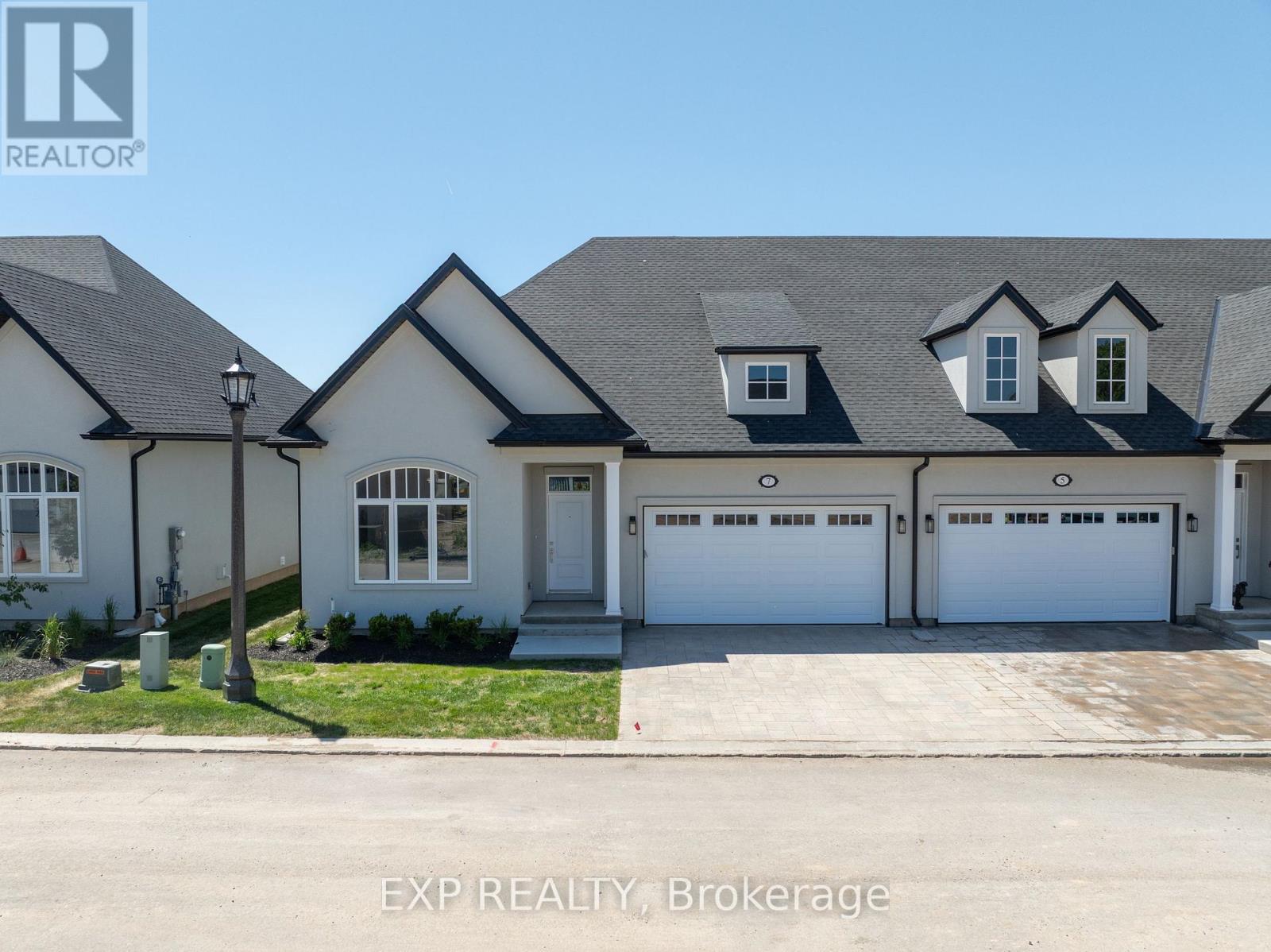 8 Butternut Crescent, Fort Erie, Ontario  L0S 1N0 - Photo 14 - X13440214