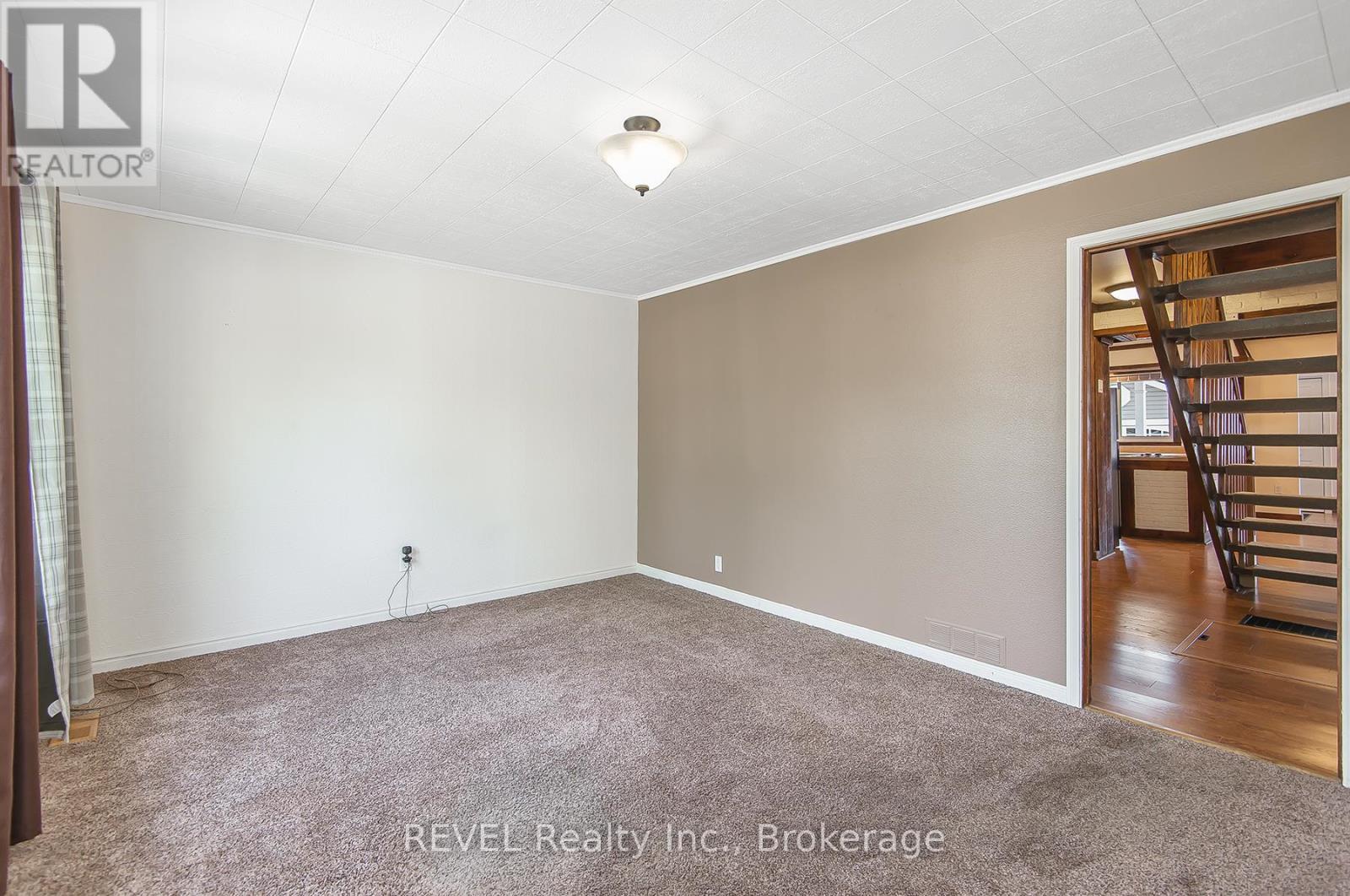 373 Hennepin Avenue, Welland, Ontario  L3B 4T4 - Photo 12 - X13443794