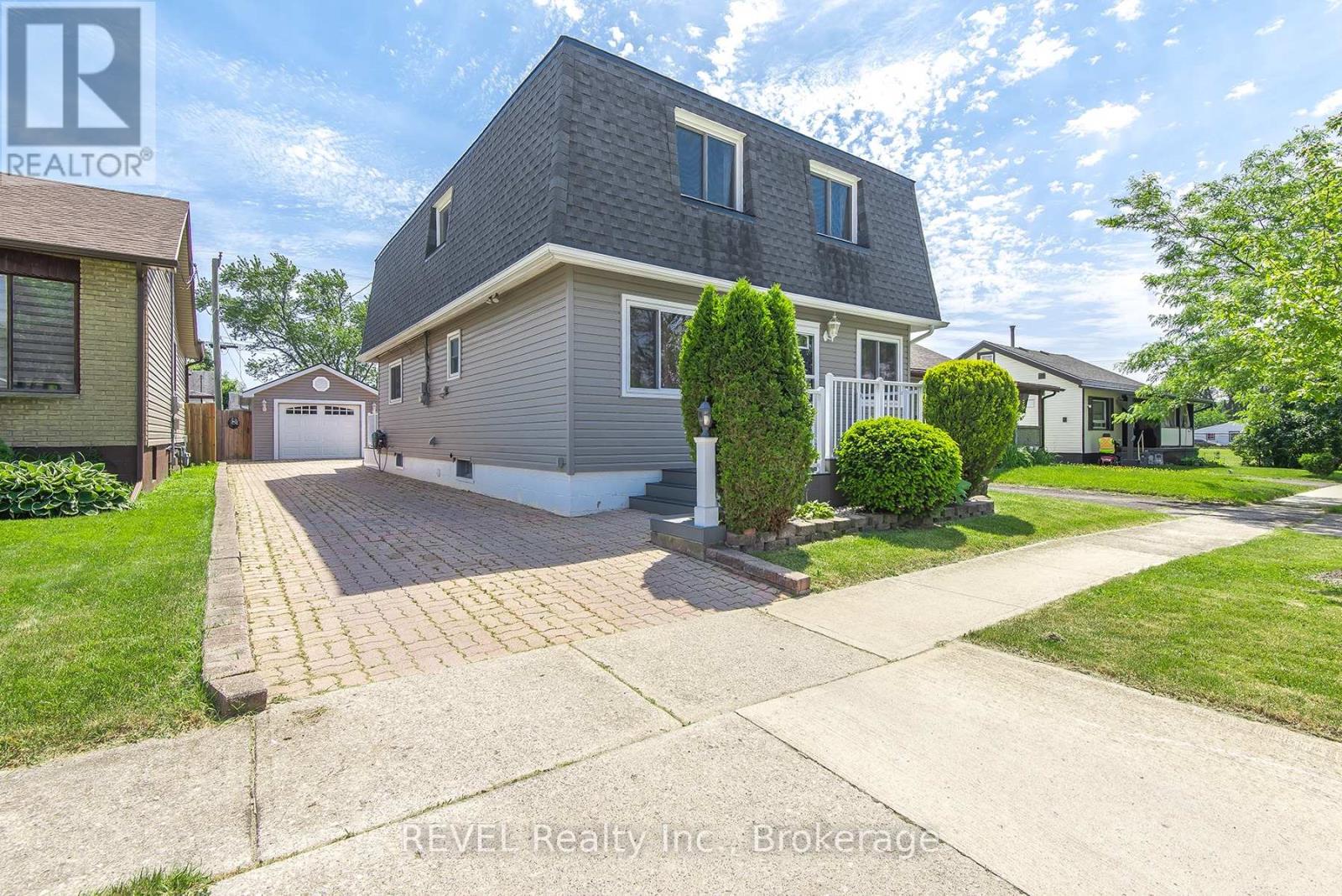 373 Hennepin Avenue, Welland, Ontario  L3B 4T4 - Photo 2 - X13443794