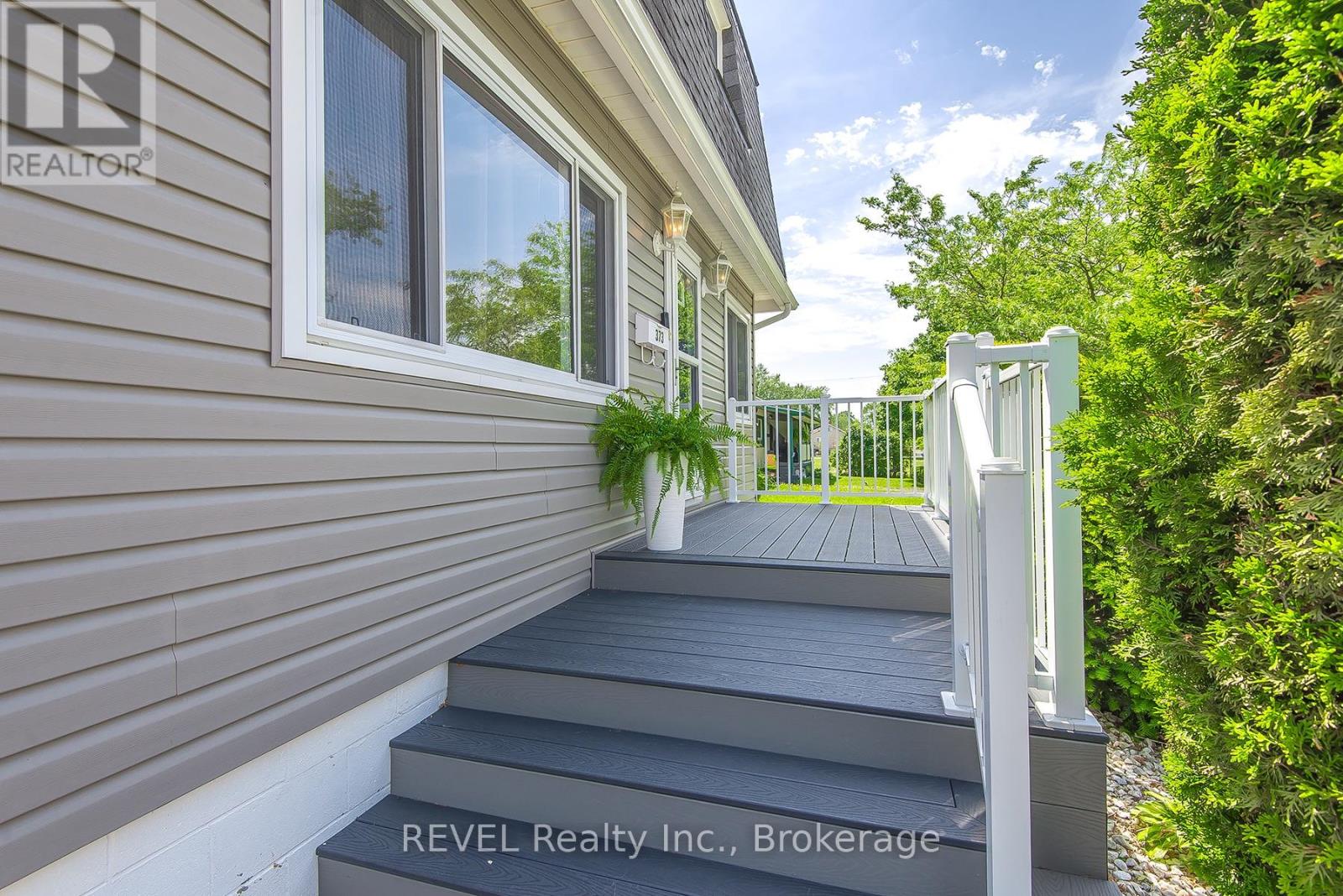 373 Hennepin Avenue, Welland, Ontario  L3B 4T4 - Photo 3 - X13443794