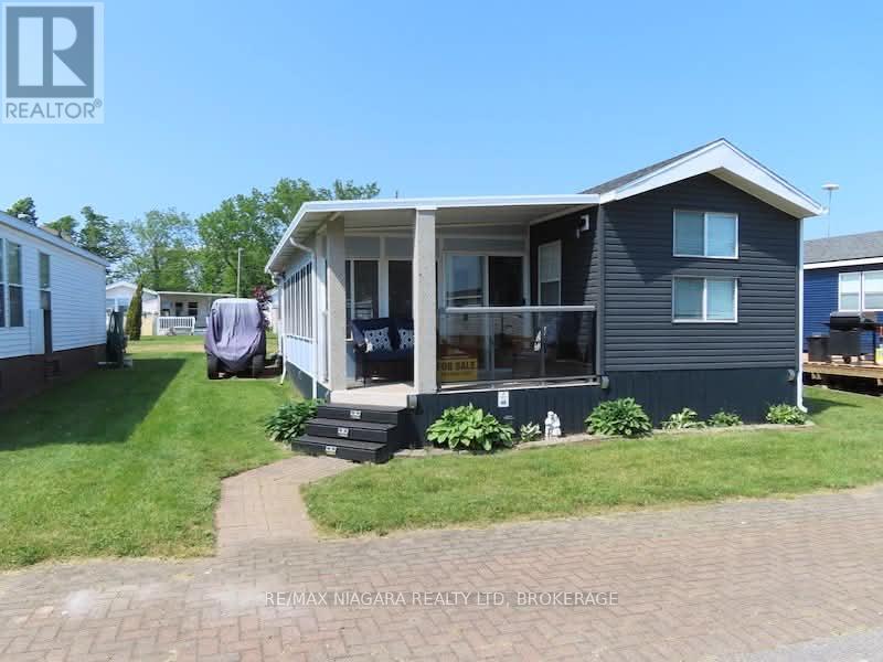 48 Quarry View Village, Port Colborne, Ontario  L0S 1R0 - Photo 1 - X13444026