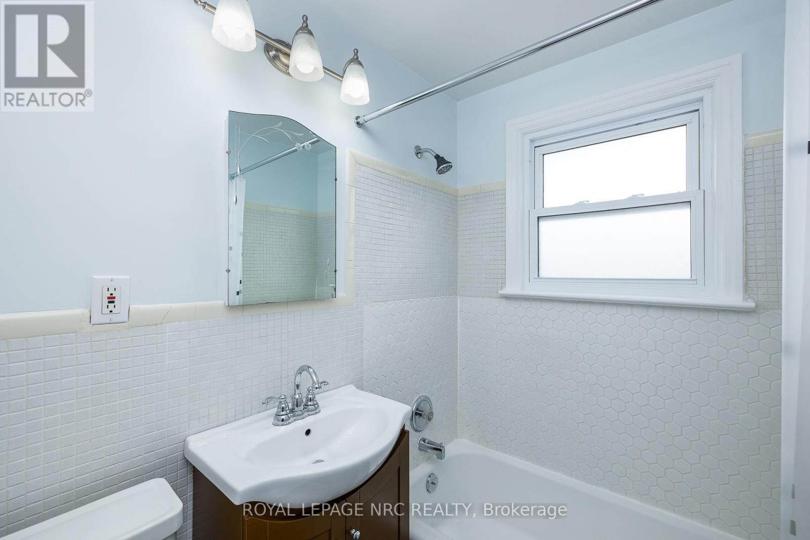 9 Water Street, Thorold, Ontario  L2V 2J9 - Photo 32 - X13445184