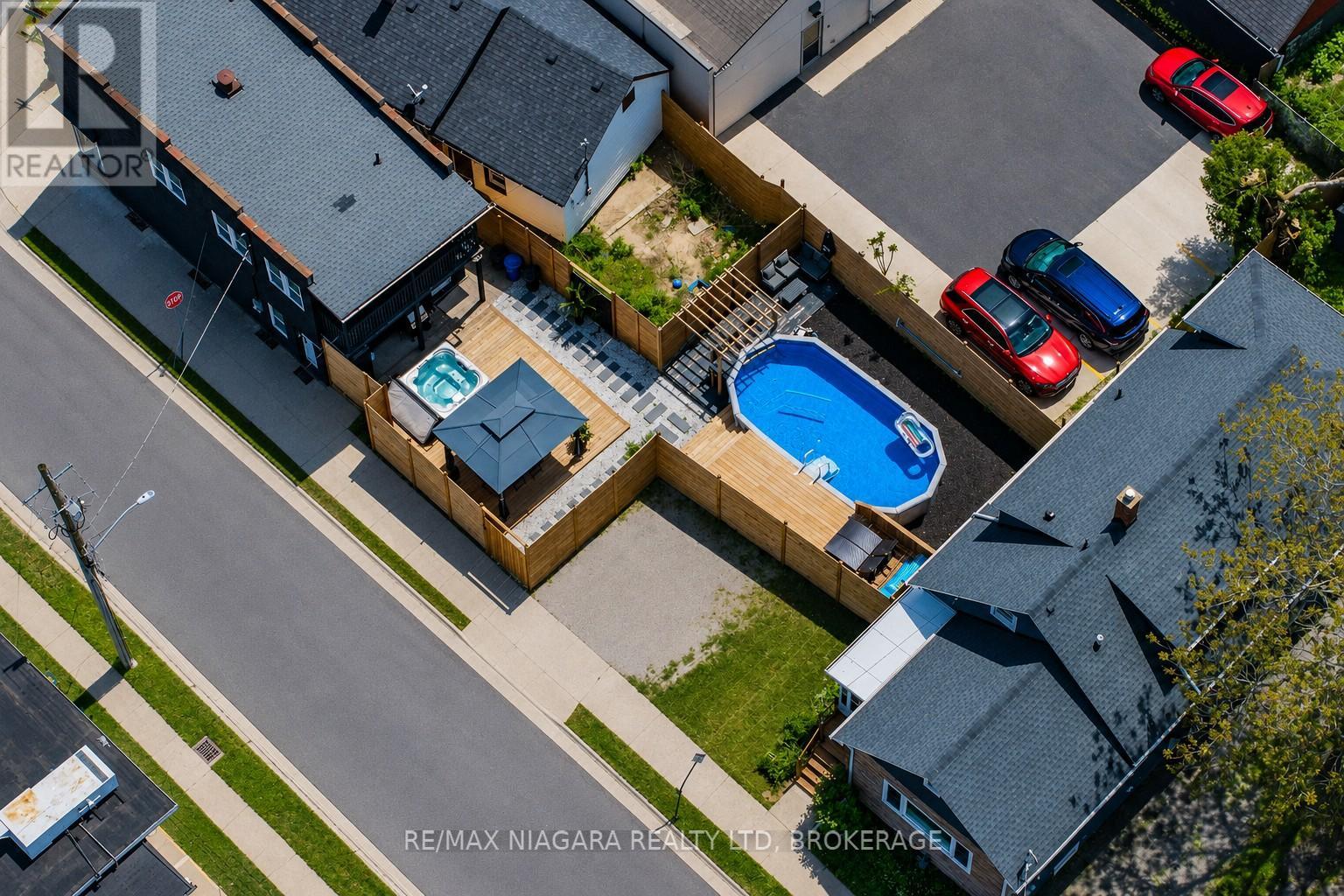 6043 Main Street, Niagara Falls, Ontario  L2G 6A1 - Photo 28 - X13446282