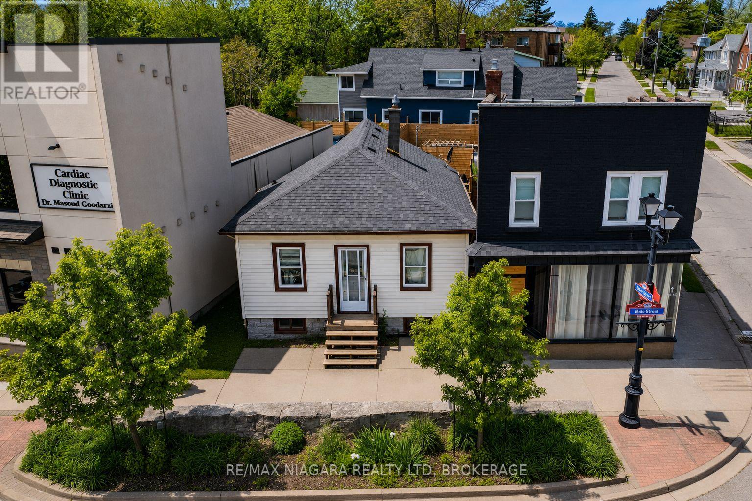6043 Main Street, Niagara Falls, Ontario  L2G 6A1 - Photo 4 - X13446282