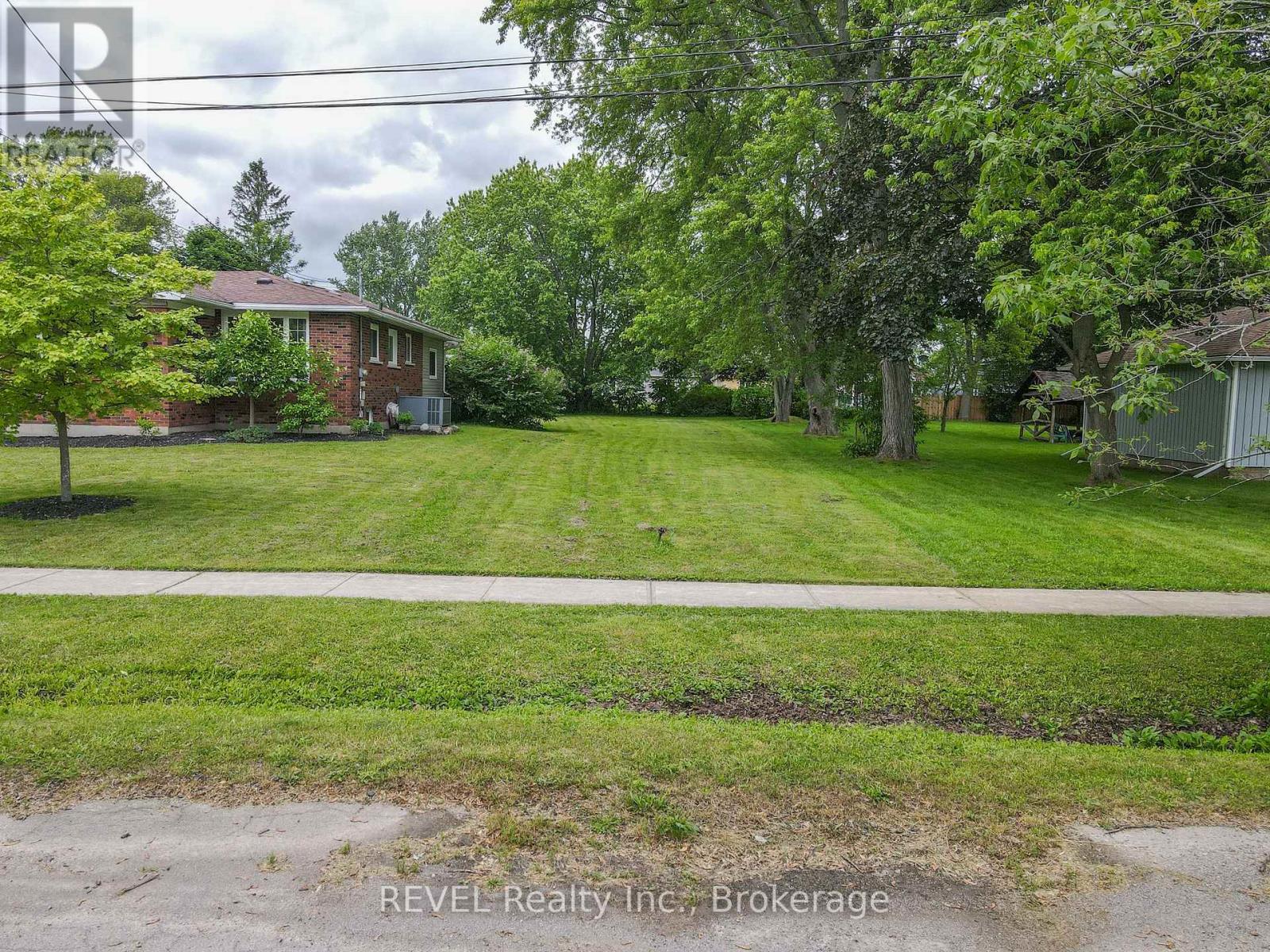 0 Griffin Avenue, Fort Erie, Ontario  L0S 1B0 - Photo 6 - X13449048