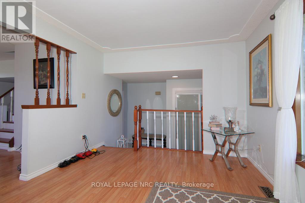 1006 Crescent Road, Fort Erie, Ontario  L2A 5X6 - Photo 16 - X13450900