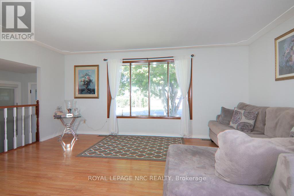 1006 Crescent Road, Fort Erie, Ontario  L2A 5X6 - Photo 18 - X13450900
