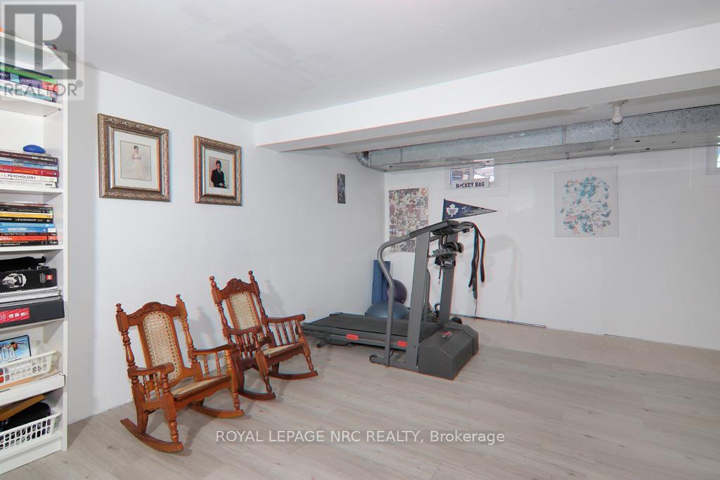 1006 Crescent Road, Fort Erie, Ontario  L2A 5X6 - Photo 43 - X13450900