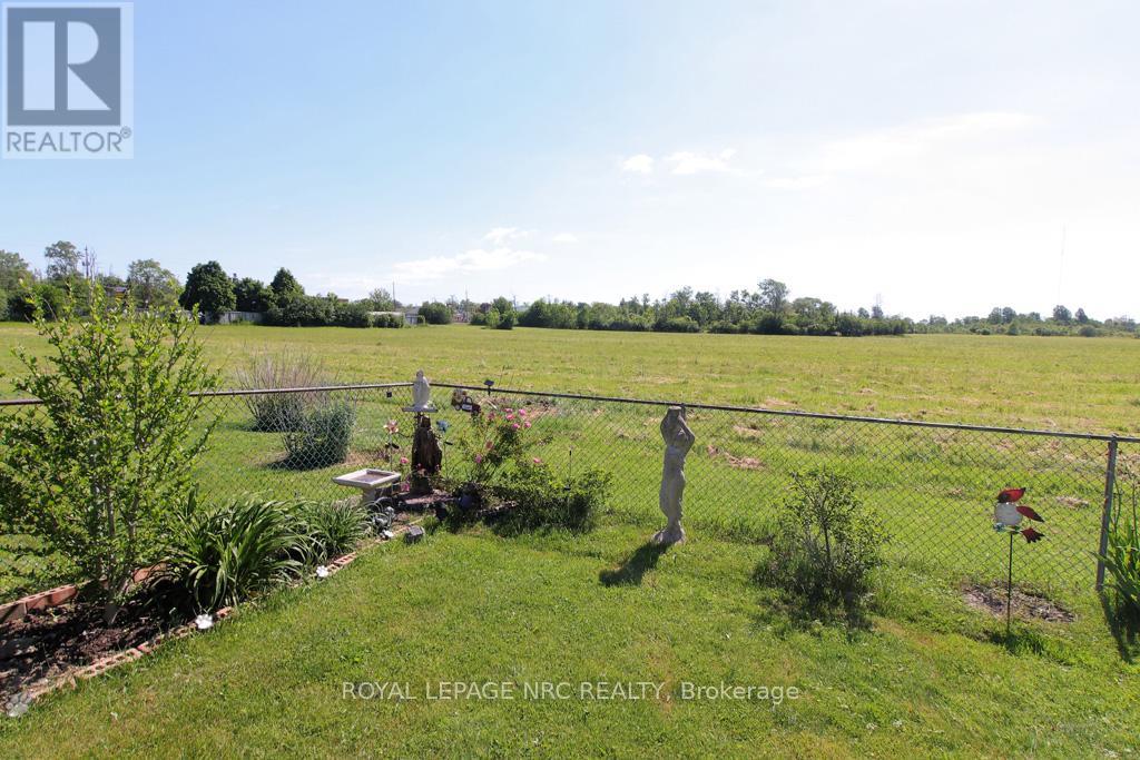 1006 Crescent Road, Fort Erie, Ontario  L2A 5X6 - Photo 6 - X13450900