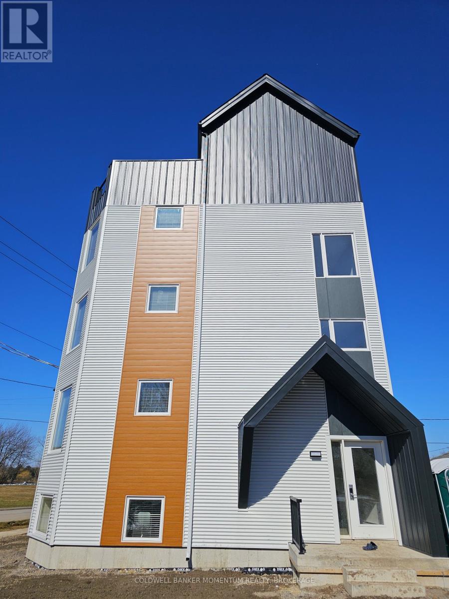 3 - 89 Sixth Street, Welland, Ontario  L3B 5A7 - Photo 4 - X13451310