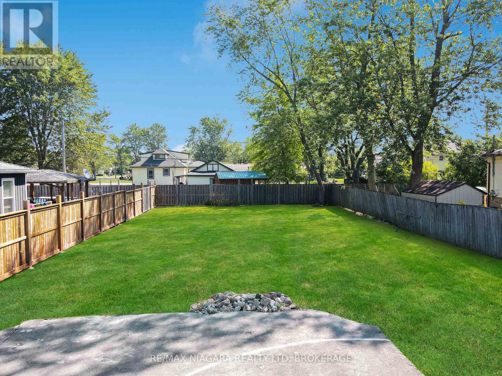 V/l Daytona Drive, Fort Erie, Ontario  L2A 4Z2 - Photo 1 - X13451380