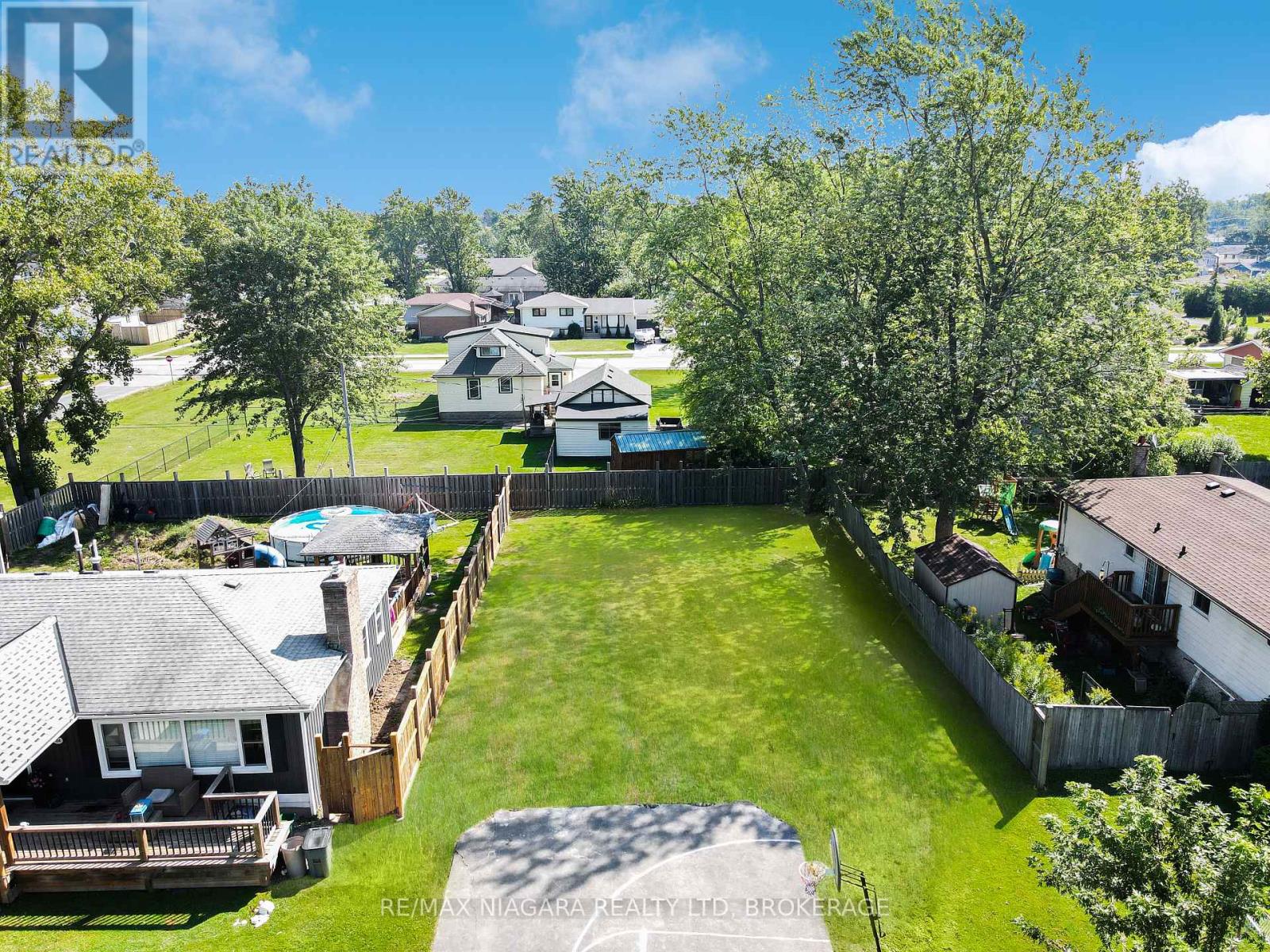 V/l Daytona Drive, Fort Erie, Ontario  L2A 4Z2 - Photo 4 - X13451380