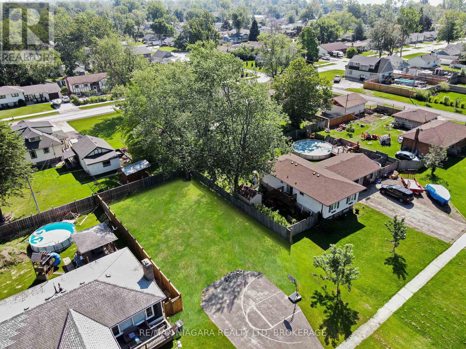 V/l Daytona Drive, Fort Erie, Ontario  L2A 4Z2 - Photo 5 - X13451380