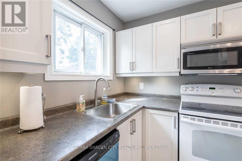 96 Beechwood Avenue, Hamilton, Ontario  L8L 2S6 - Photo 17 - X13452436