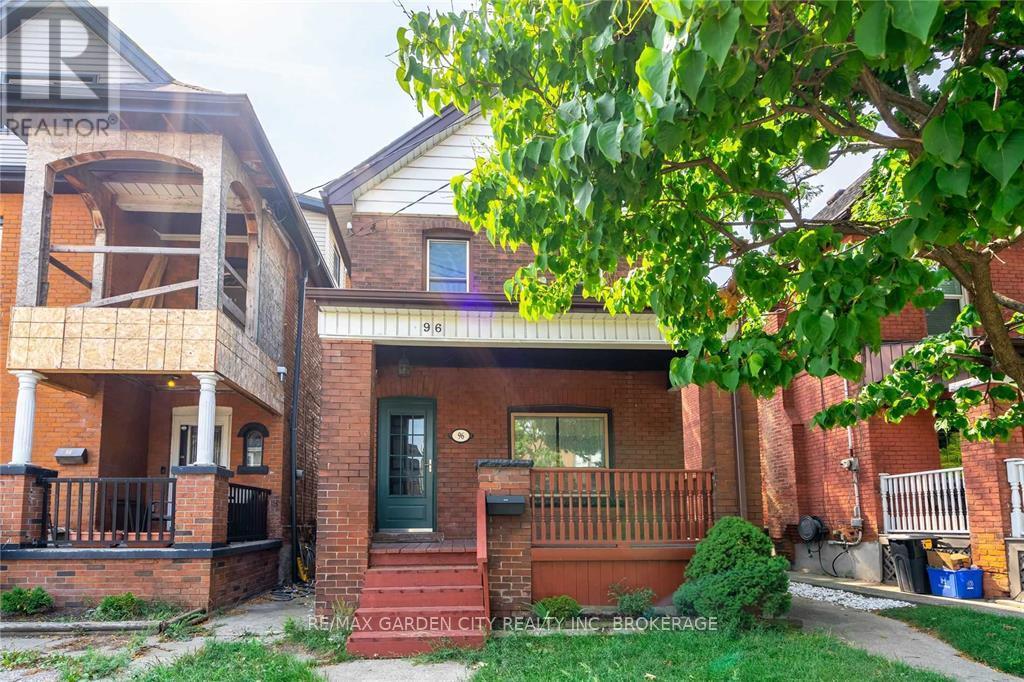 96 Beechwood Avenue, Hamilton, Ontario  L8L 2S6 - Photo 2 - X13452436