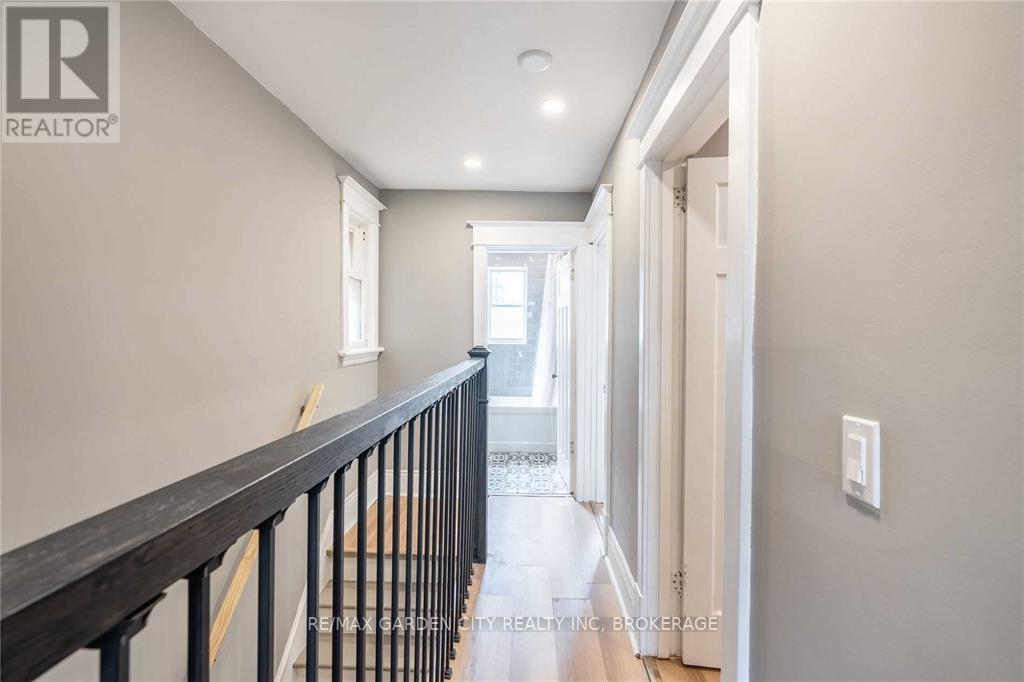 96 Beechwood Avenue, Hamilton, Ontario  L8L 2S6 - Photo 21 - X13452436