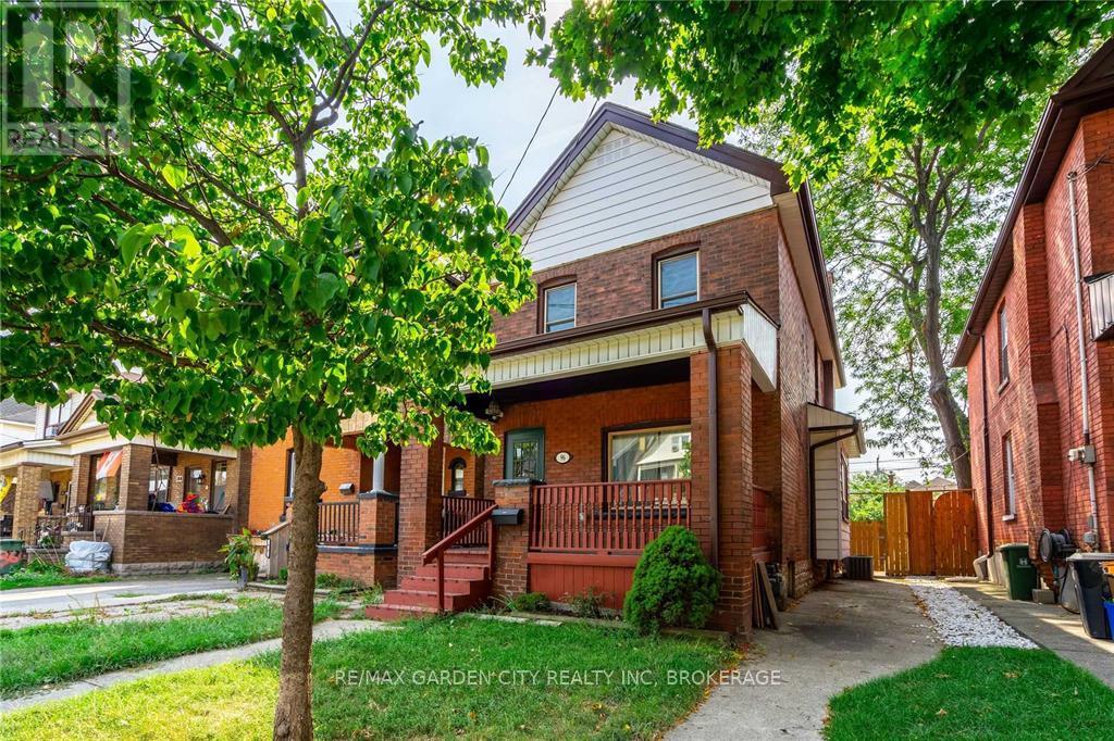 96 Beechwood Avenue, Hamilton, Ontario  L8L 2S6 - Photo 3 - X13452436