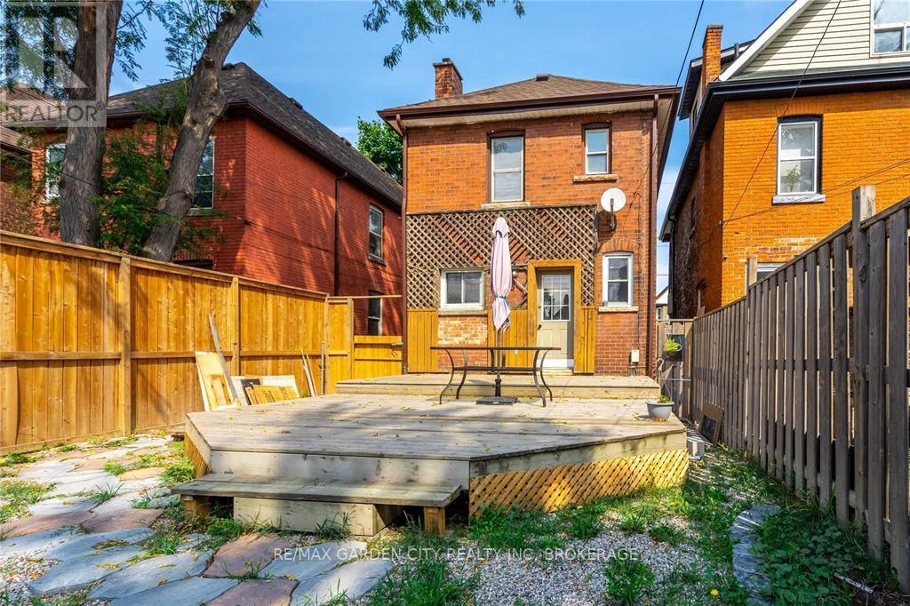 96 Beechwood Avenue, Hamilton, Ontario  L8L 2S6 - Photo 34 - X13452436
